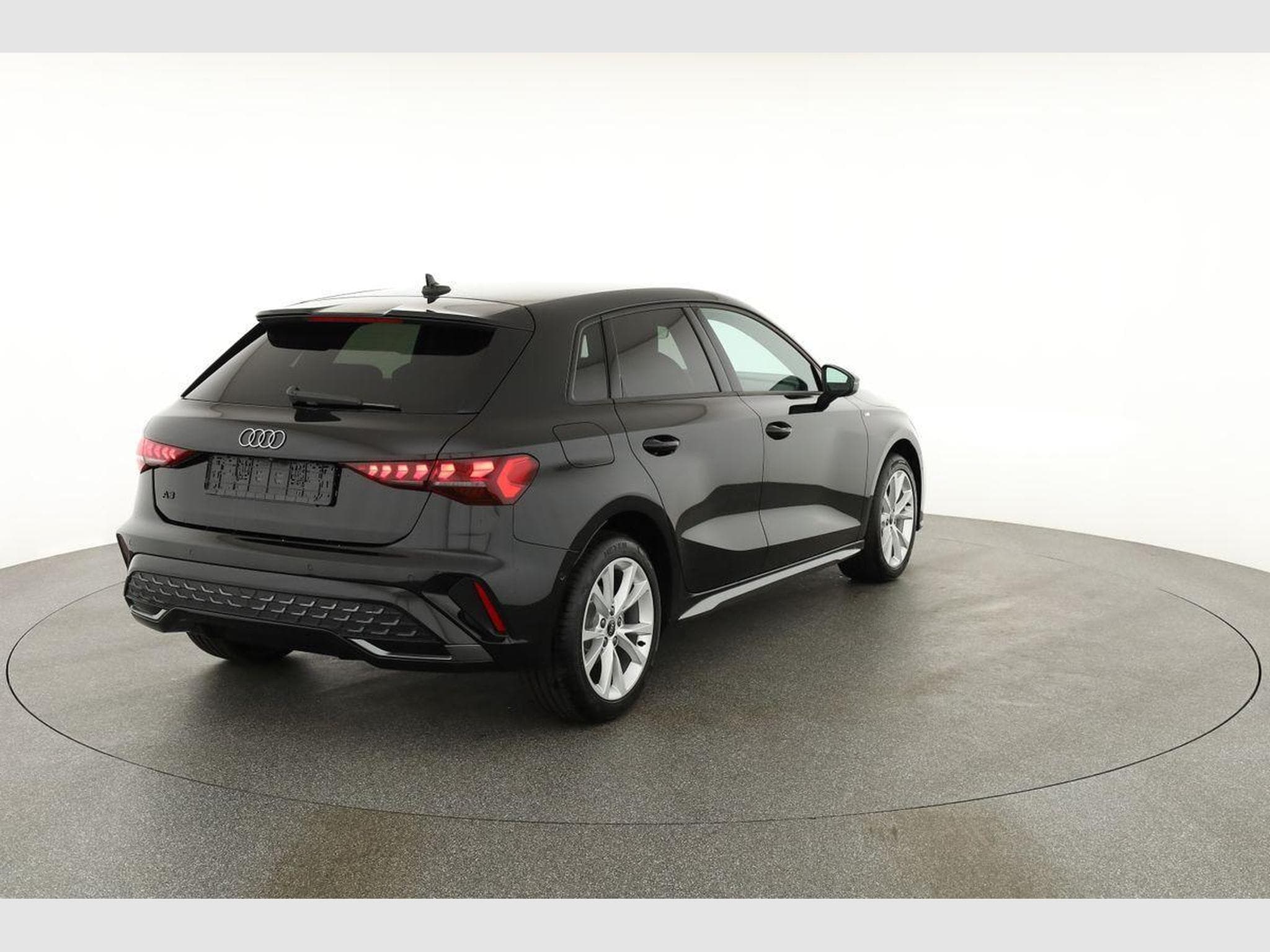 Audi A3 Sportback TFSI 110 kW S line (2026) - Foto 18