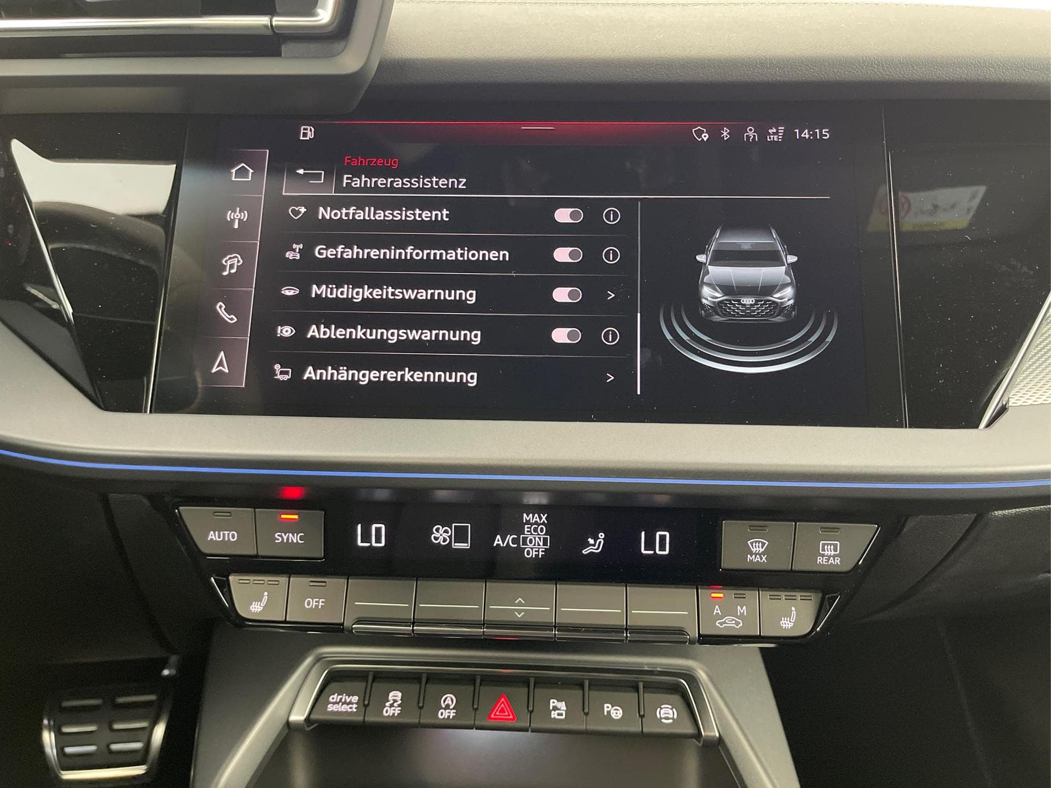 Audi A3 Sportback S line (2026) - Photo 11