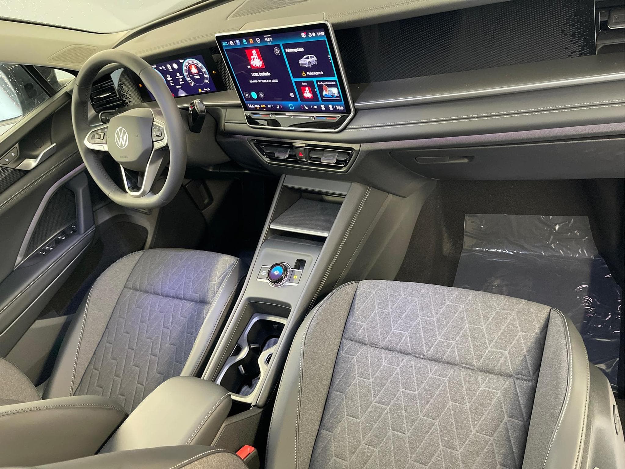 VW Tayron LIFE (2026) - Photo 14