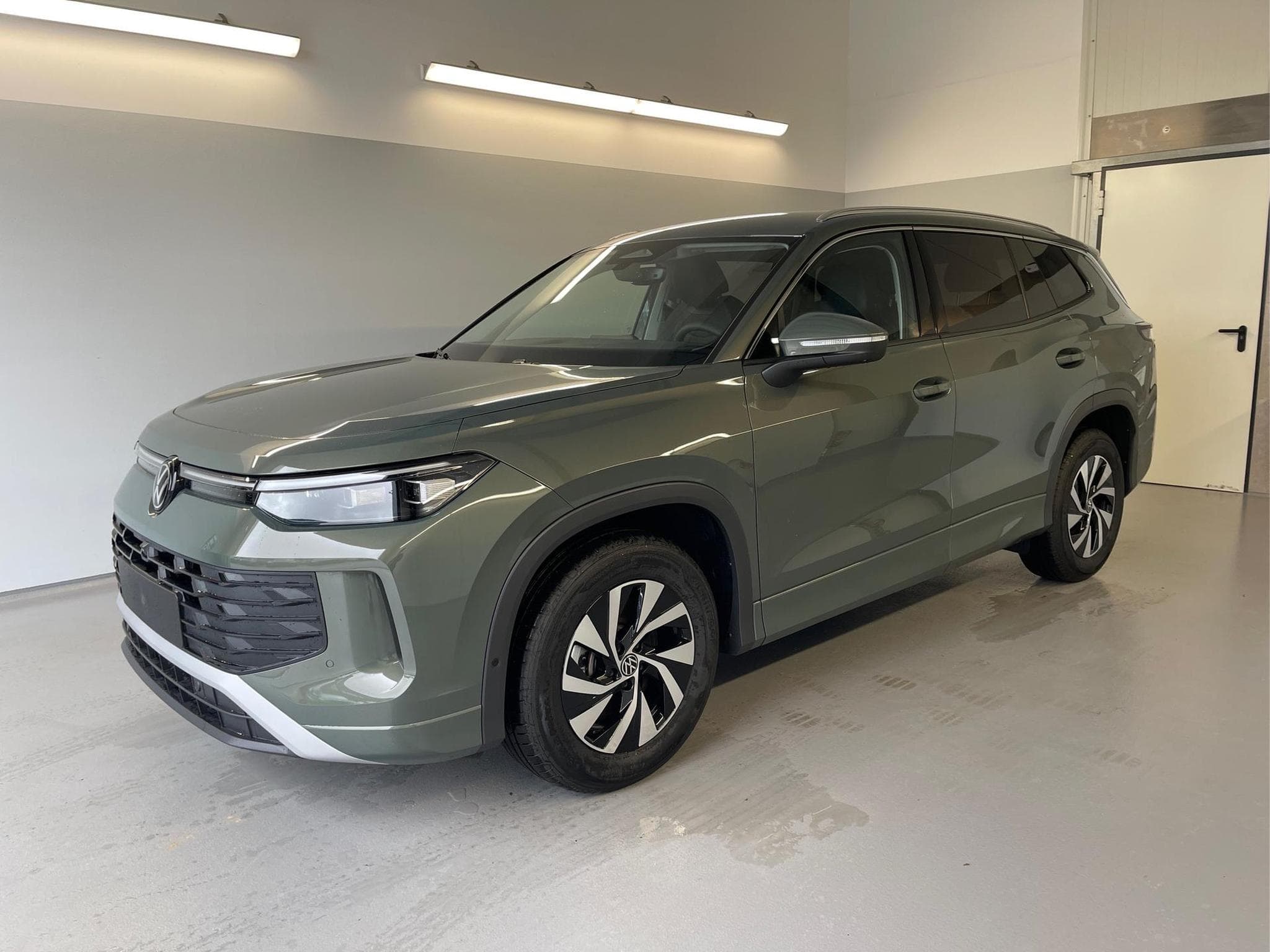 VW Tayron LIFE (2026) - Photo 1