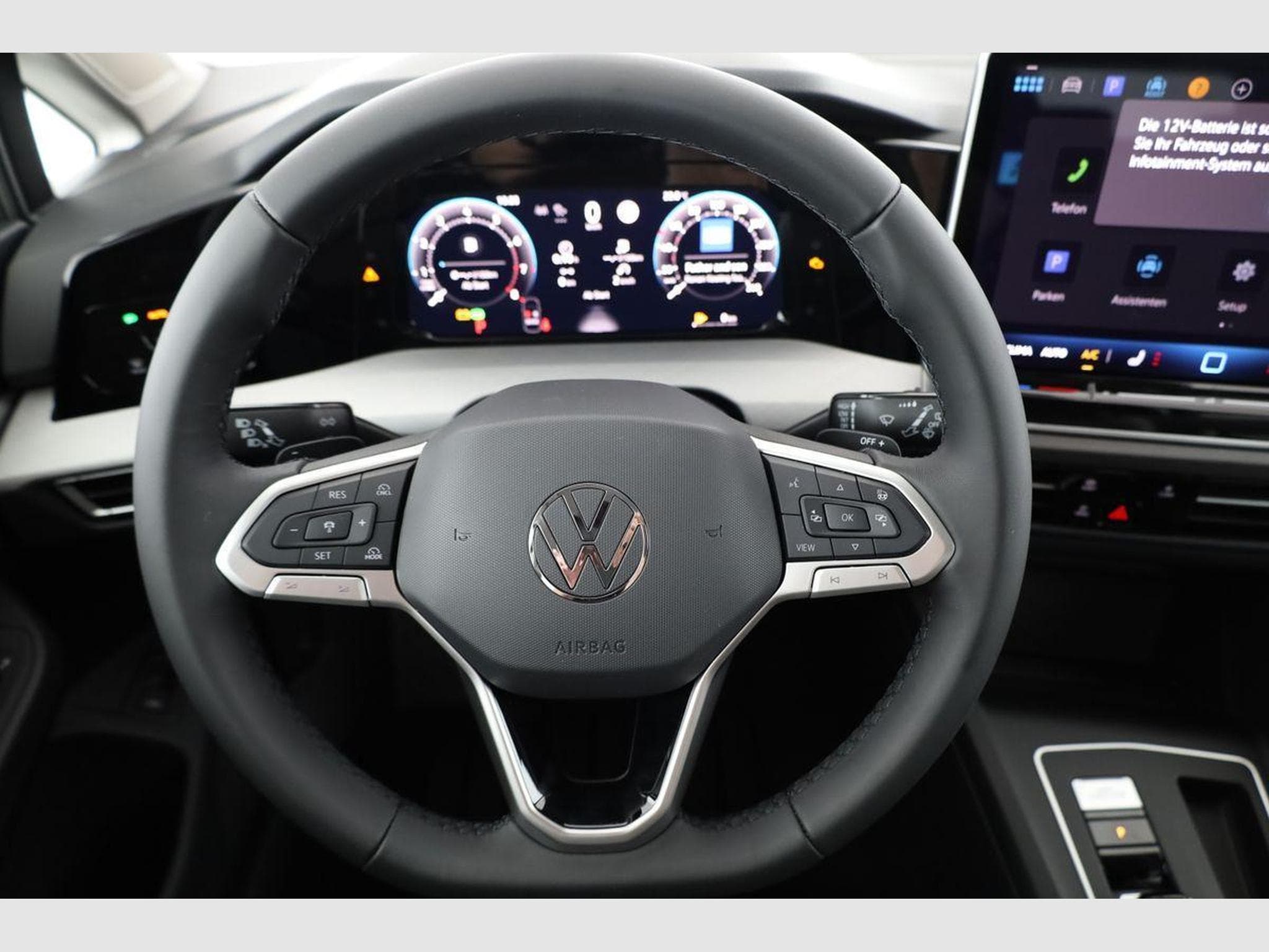 VW Golf Variant 1.5 eTSI 110 kW Life (2026) - Photo 5