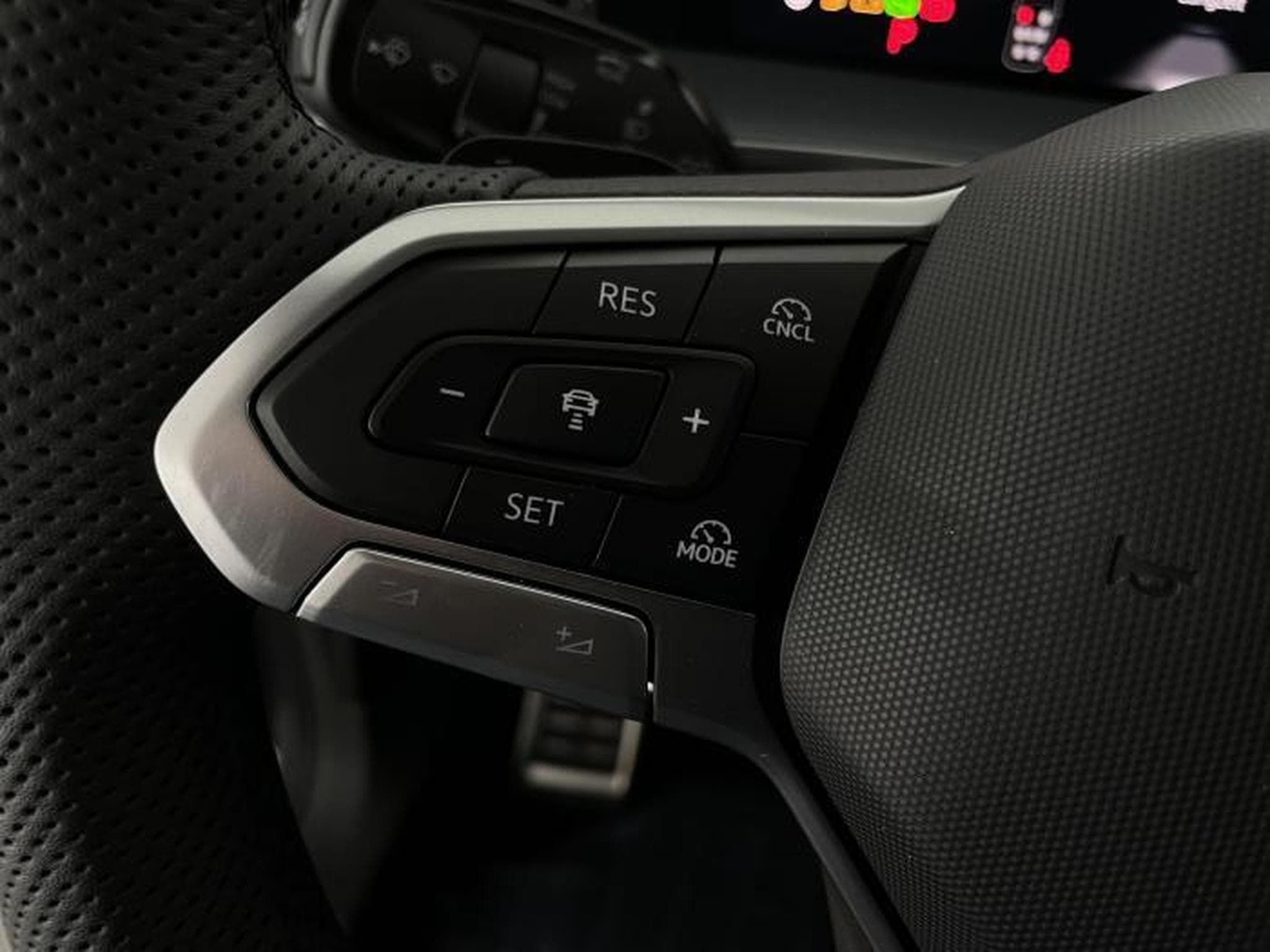 VW Tayron New Edition R-Line (2025) - Photo 20