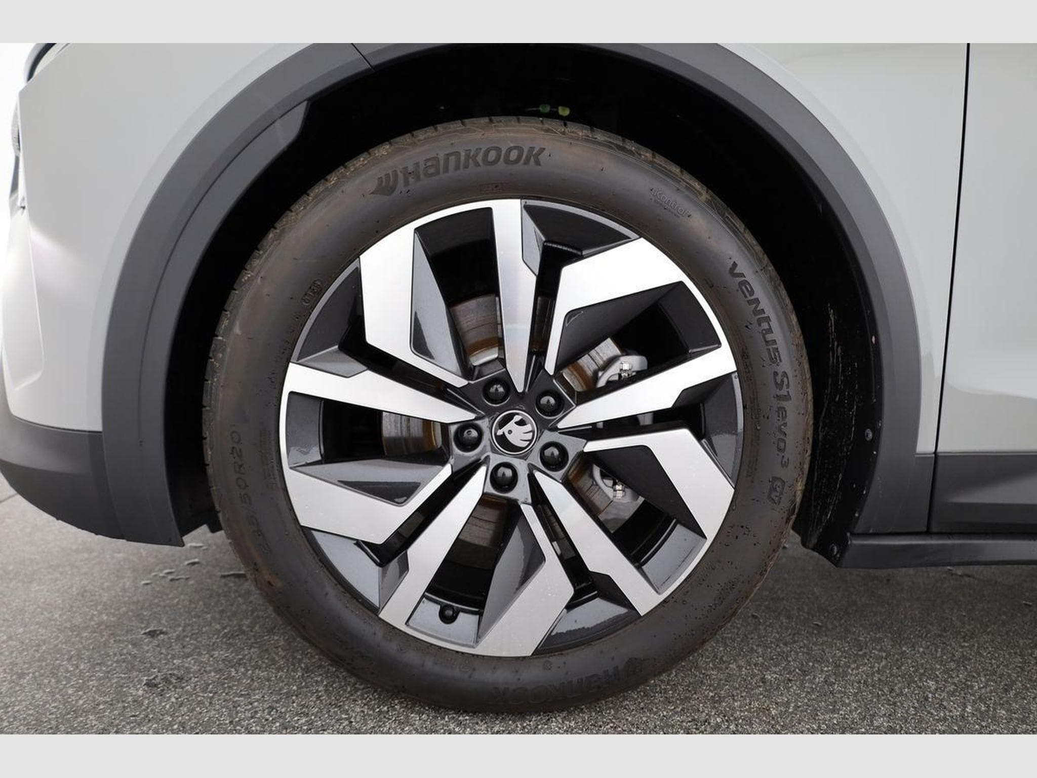 Skoda Elroq 60 Sportline (2026) - Photo 13