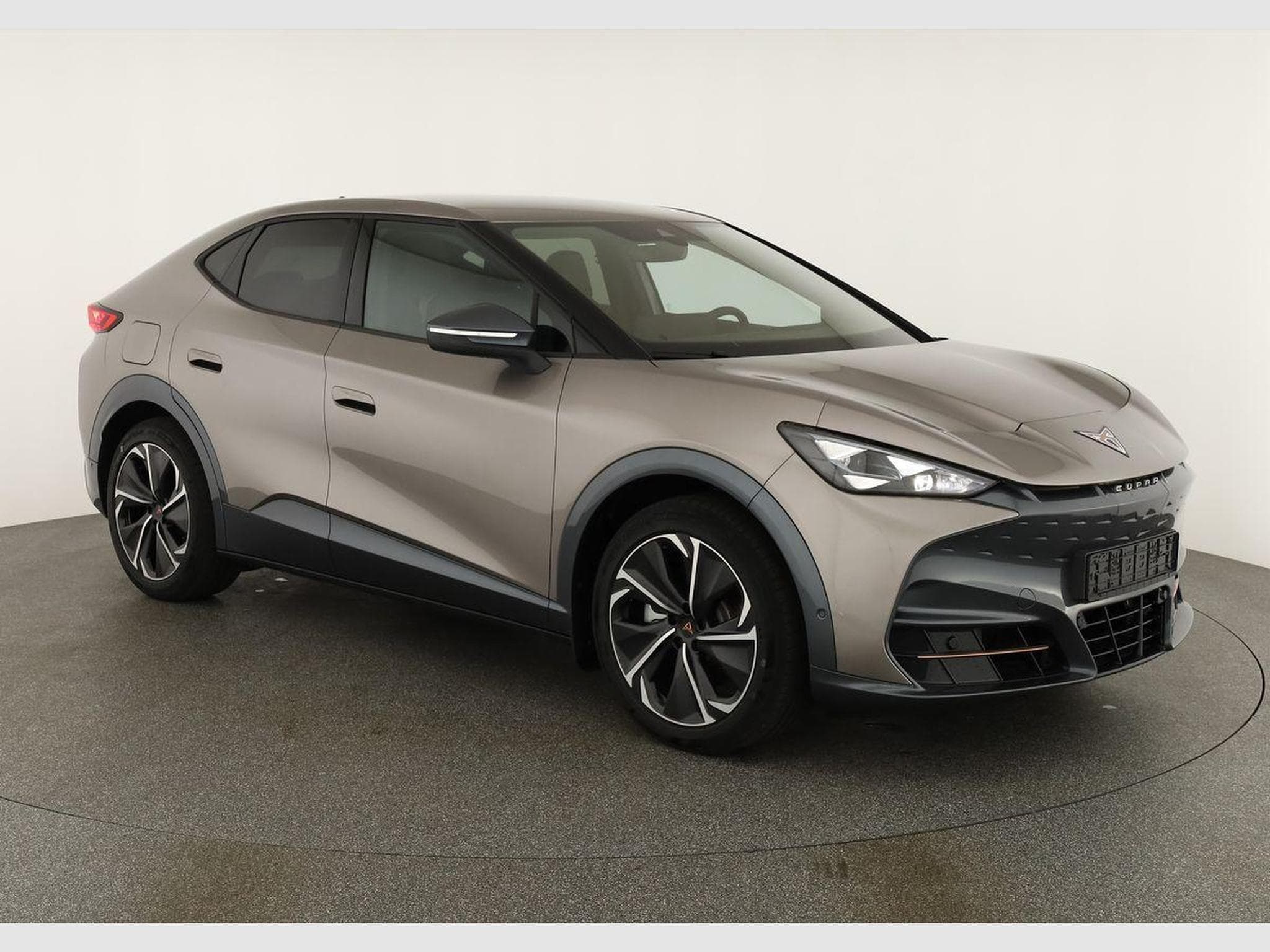 Cupra Tavascan 250 kW 4Drive VZ (2026) - Photo 1