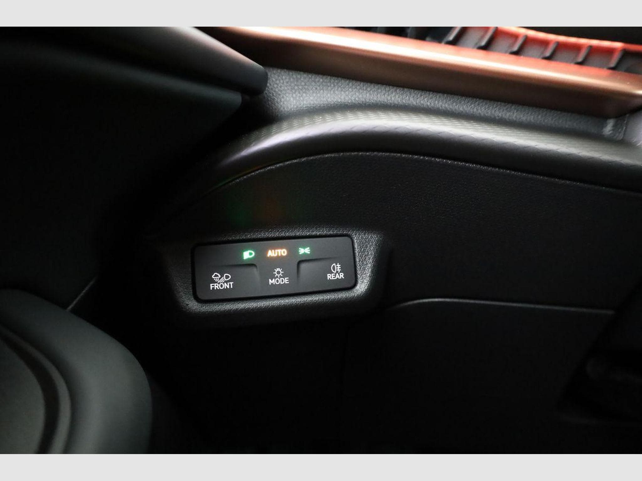 Cupra Tavascan 250 kW 4Drive VZ (2026) - Photo 8