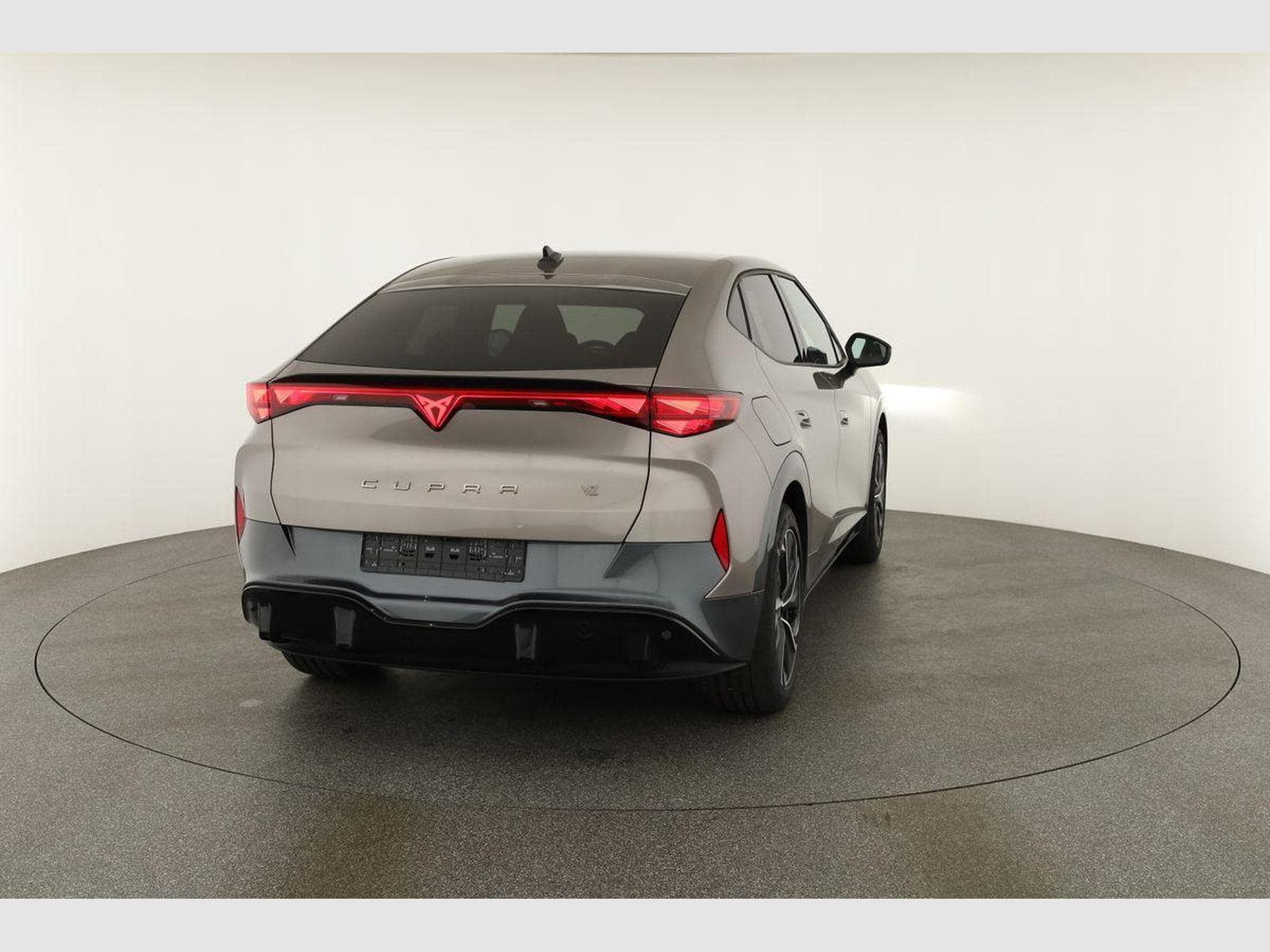 Cupra Tavascan 250 kW 4Drive VZ (2026) - Photo 15