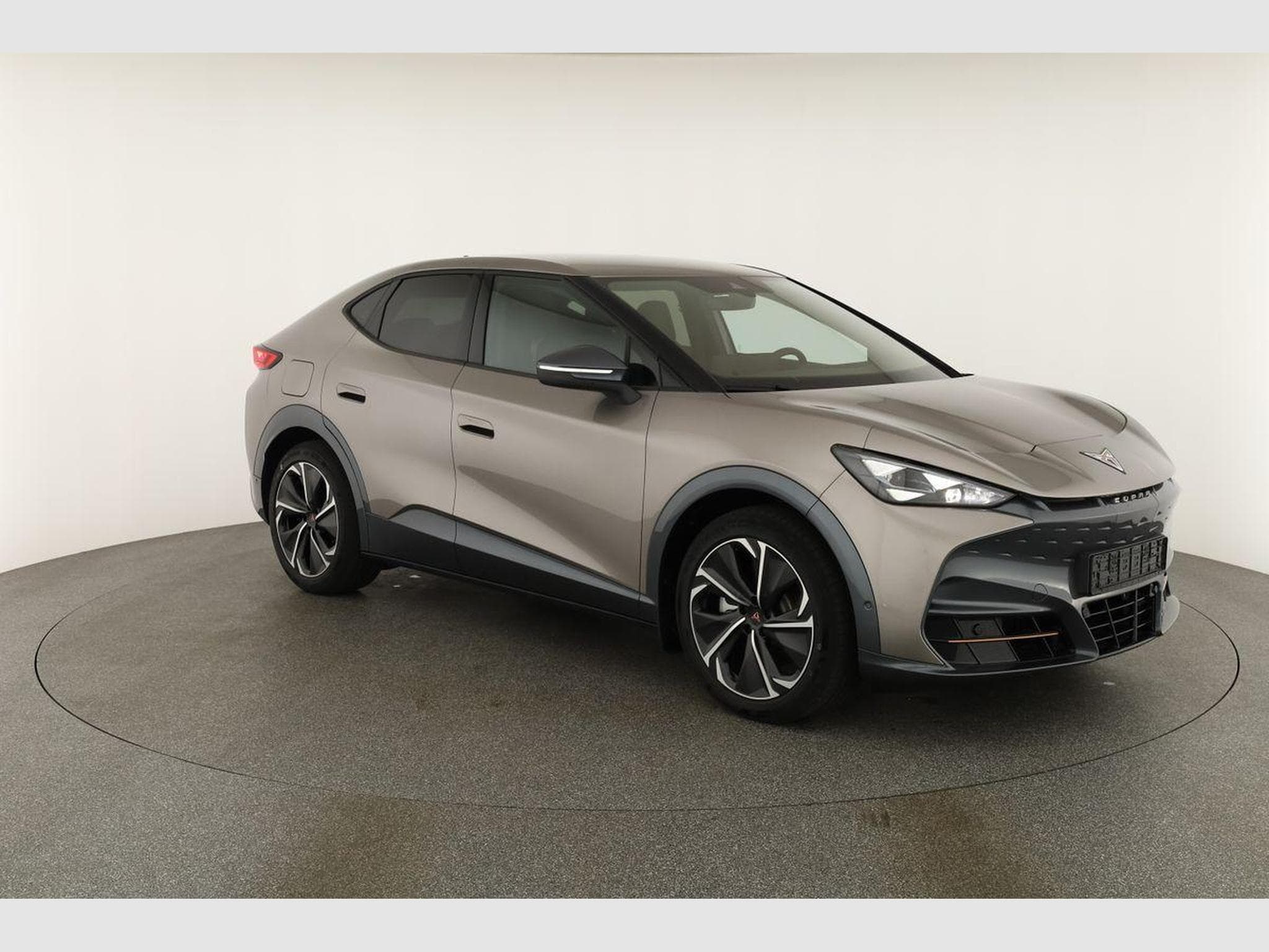 Cupra Tavascan 250 kW 4Drive VZ (2026) - Photo 23