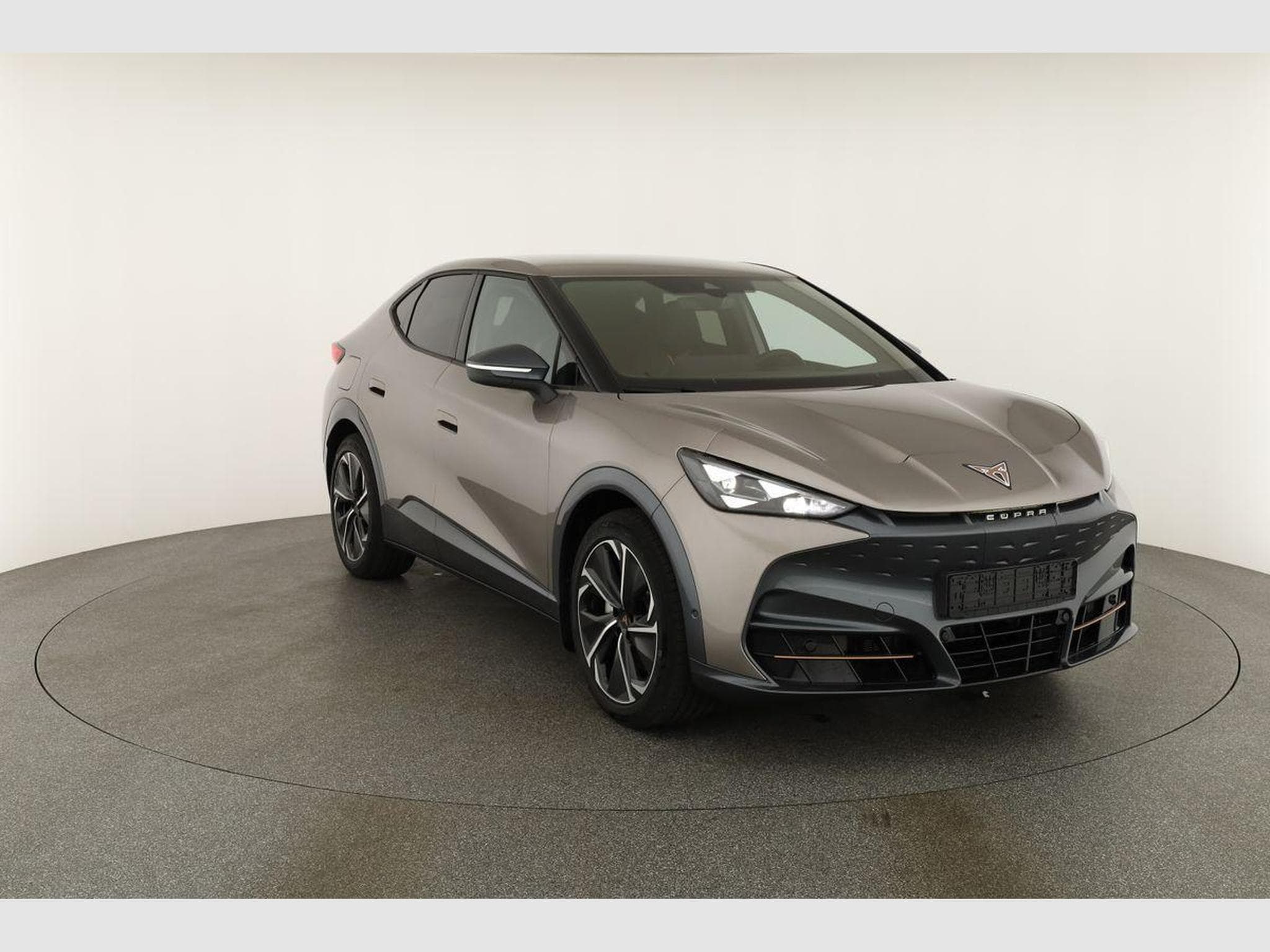 Cupra Tavascan 250 kW 4Drive VZ (2026) - Photo 24