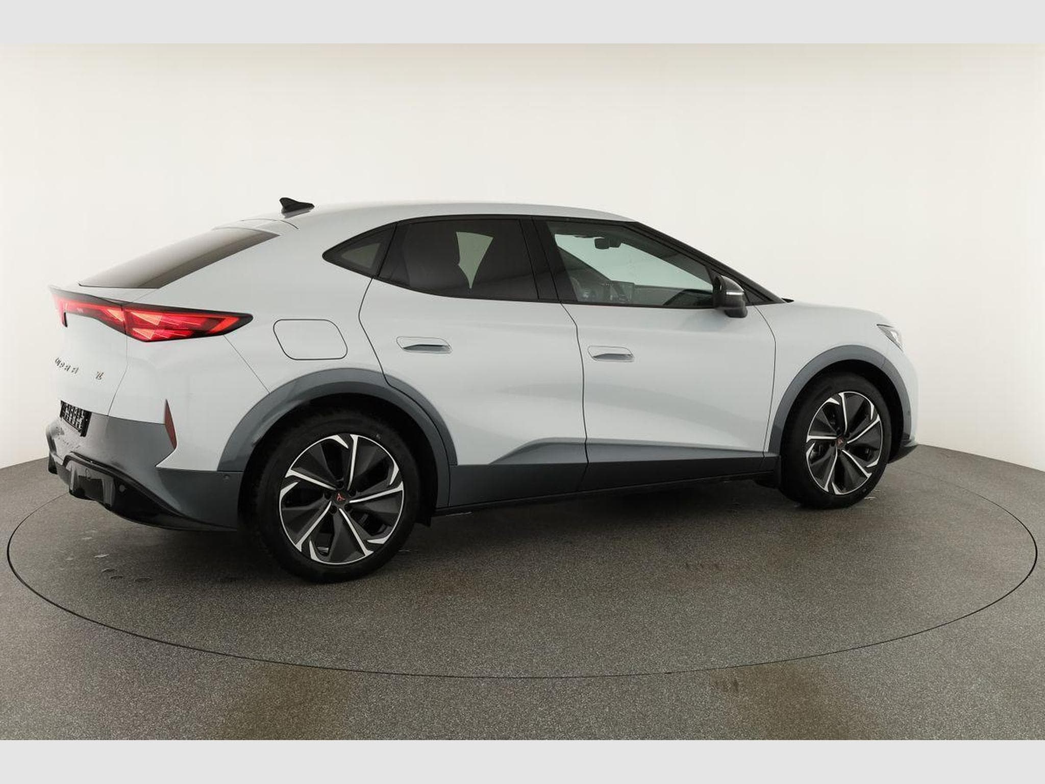 Cupra Tavascan 250 kW 4Drive VZ (2026) - Photo 18