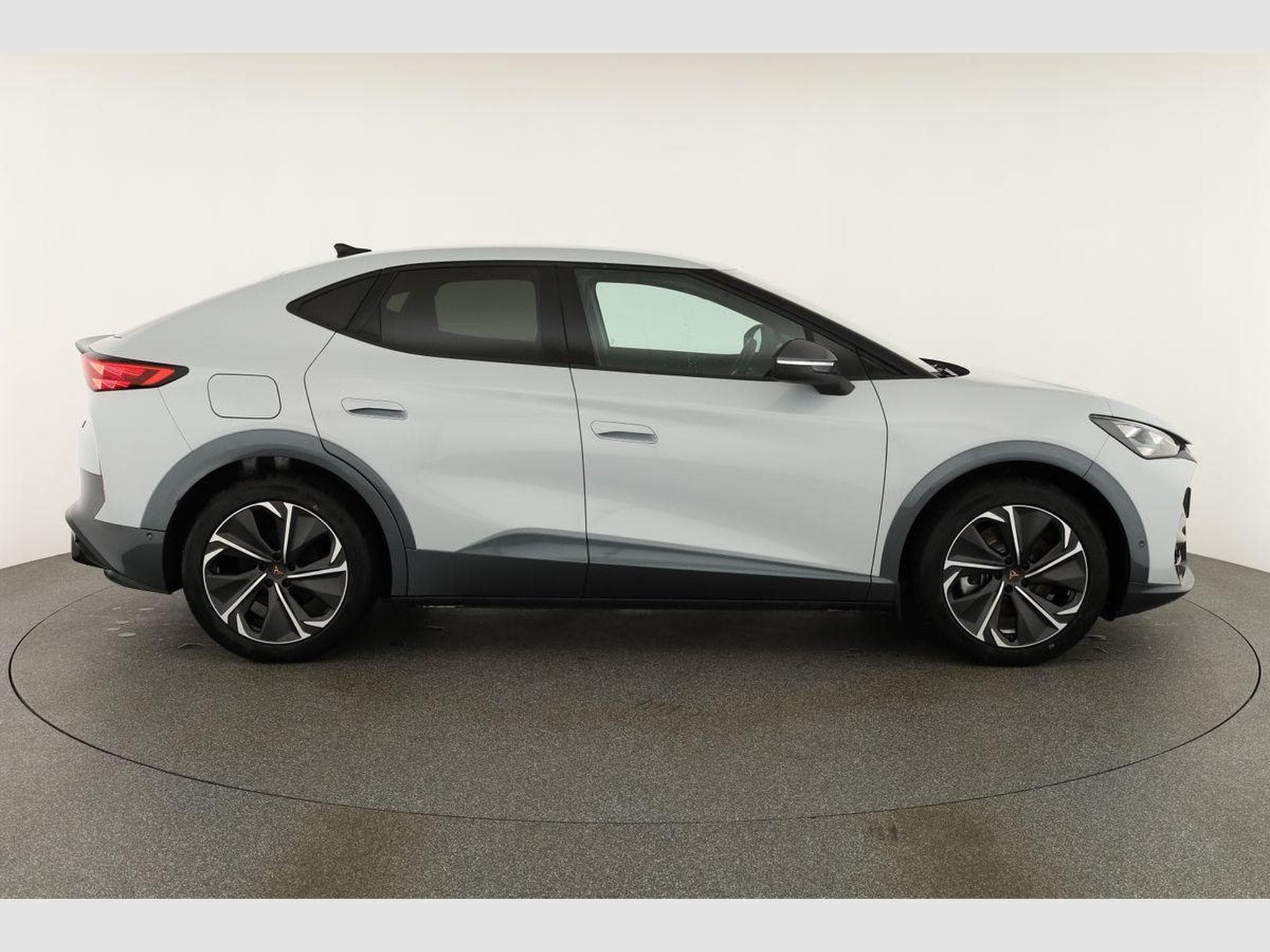 Cupra Tavascan 250 kW 4Drive VZ (2026) - Photo 20