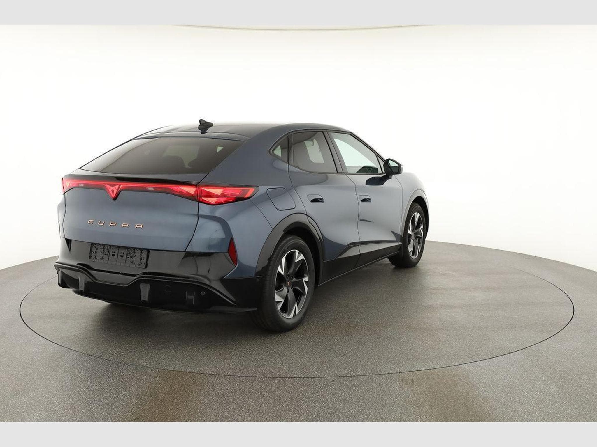 Cupra Tavascan 210 kW Endurance (2026) - Photo 16