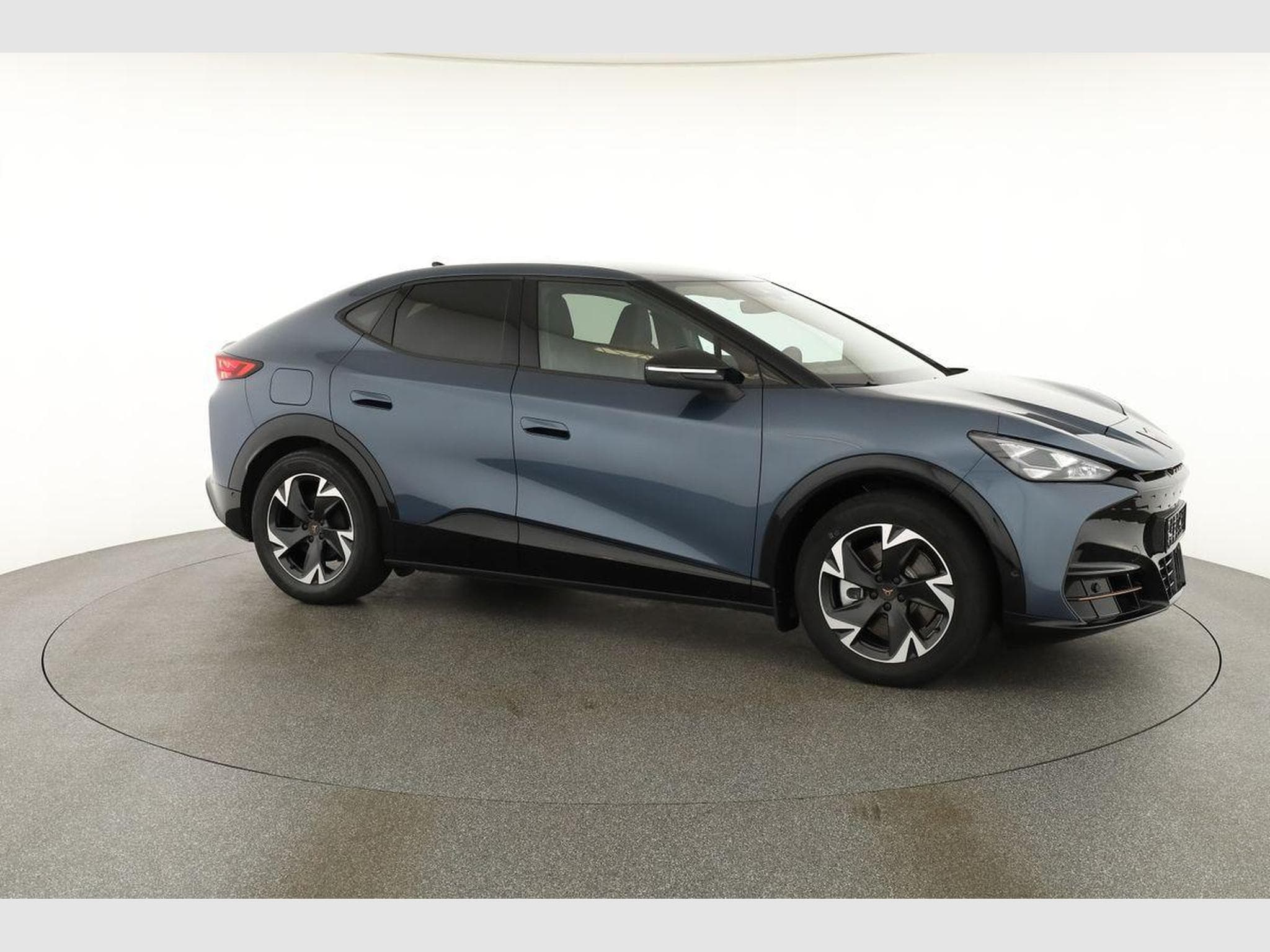 Cupra Tavascan 210 kW Endurance (2026) - Photo 22