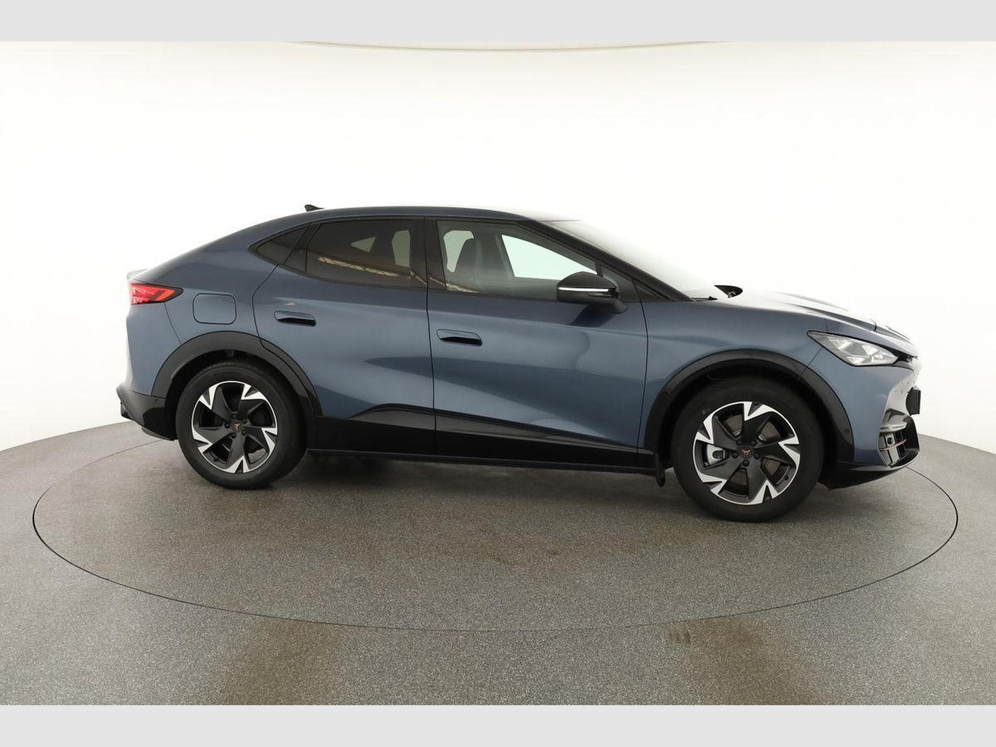 Cupra Tavascan 210 kW Endurance (2026) - Photo 21
