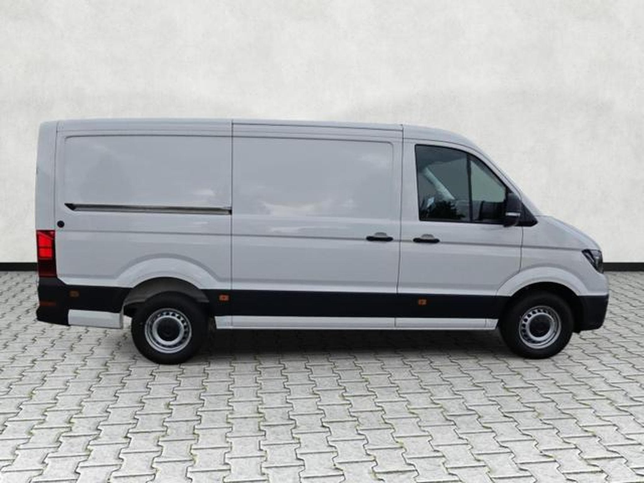 VW Crafter 30 mittellang FWD (2026) - Photo 8