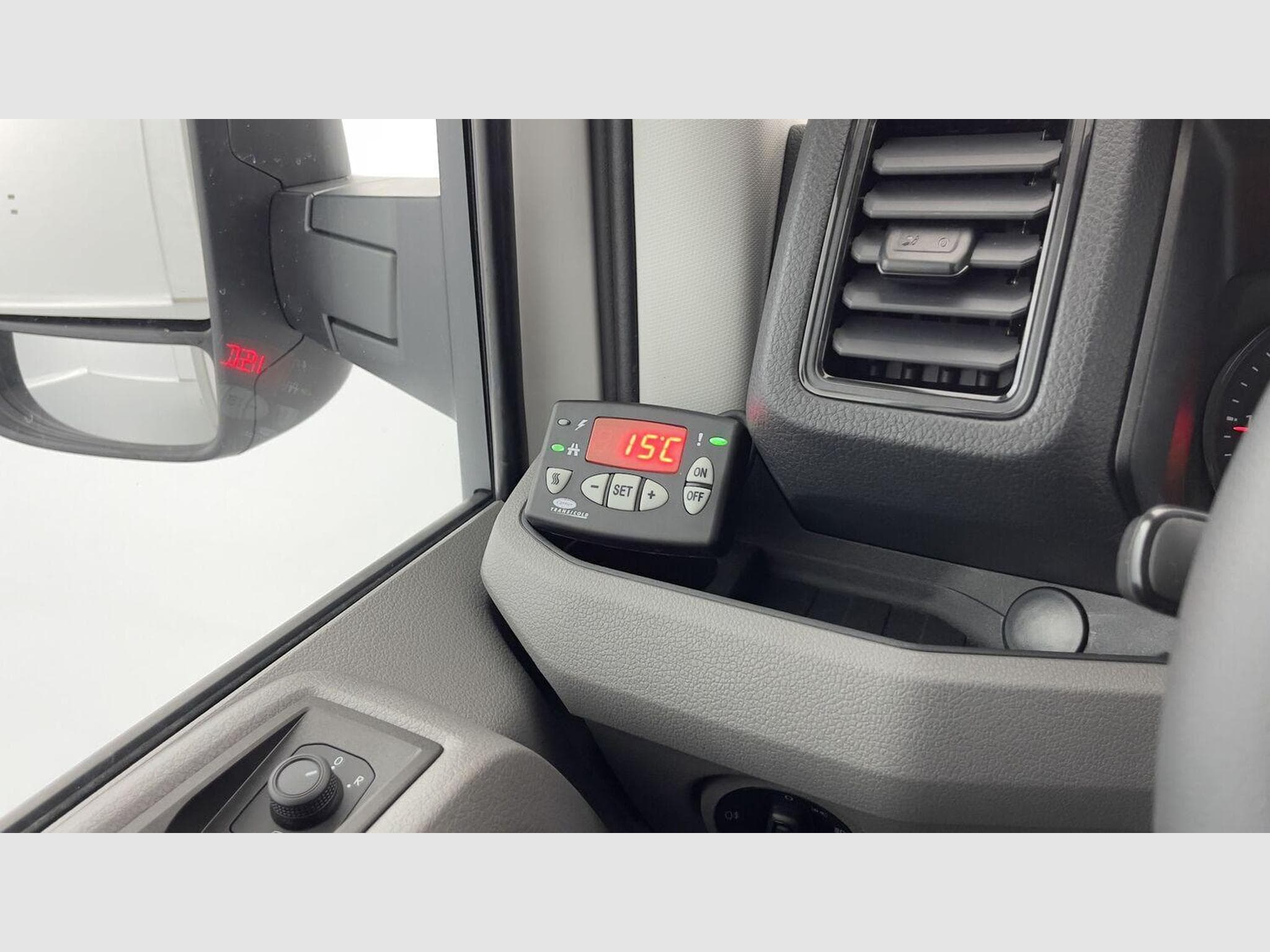 VW Crafter Business CC 35 L3 RJ Frigo Lamberet (2024) - Photo 12