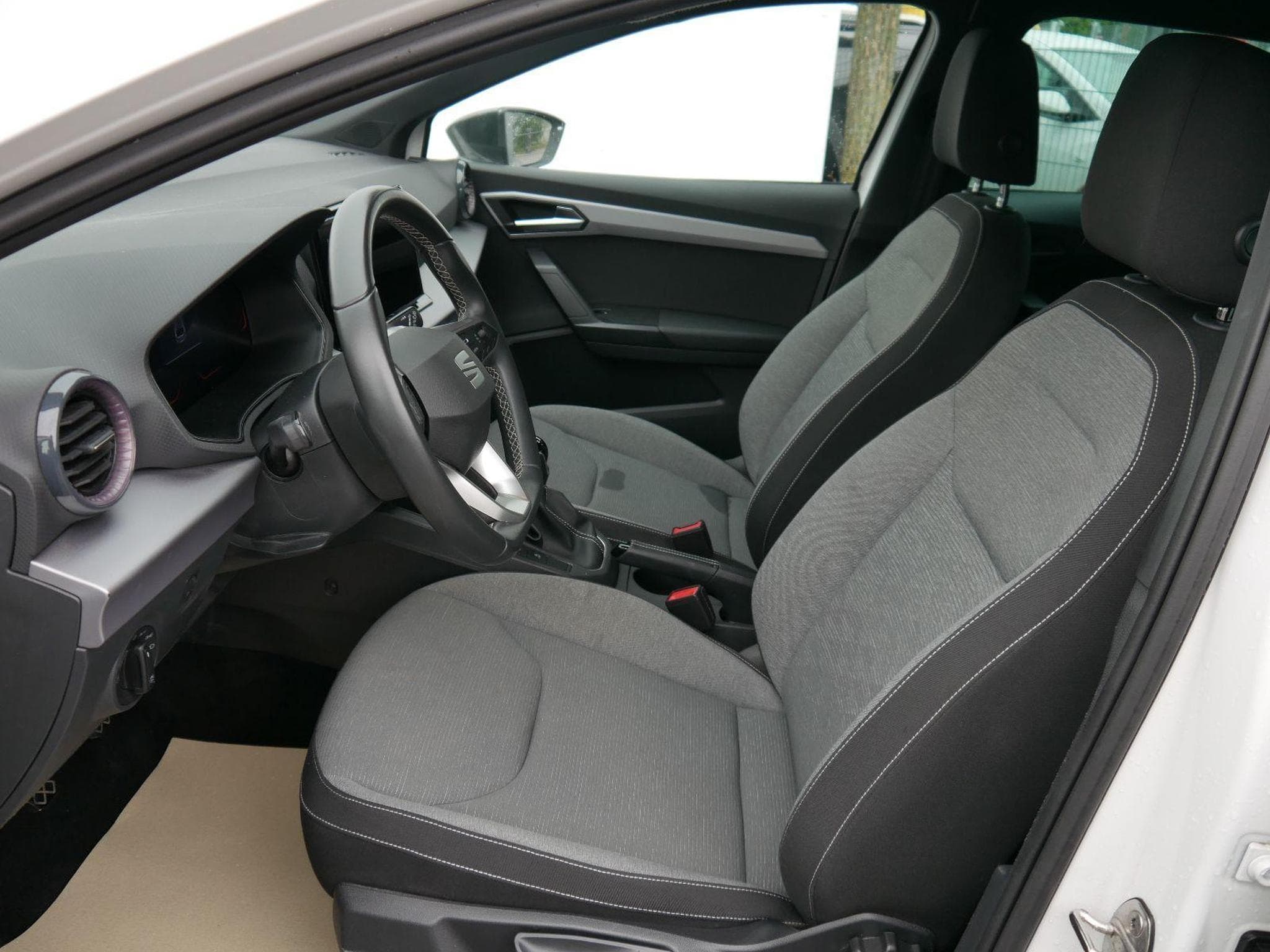 Seat Ibiza Xcellence (2025) - Foto 8