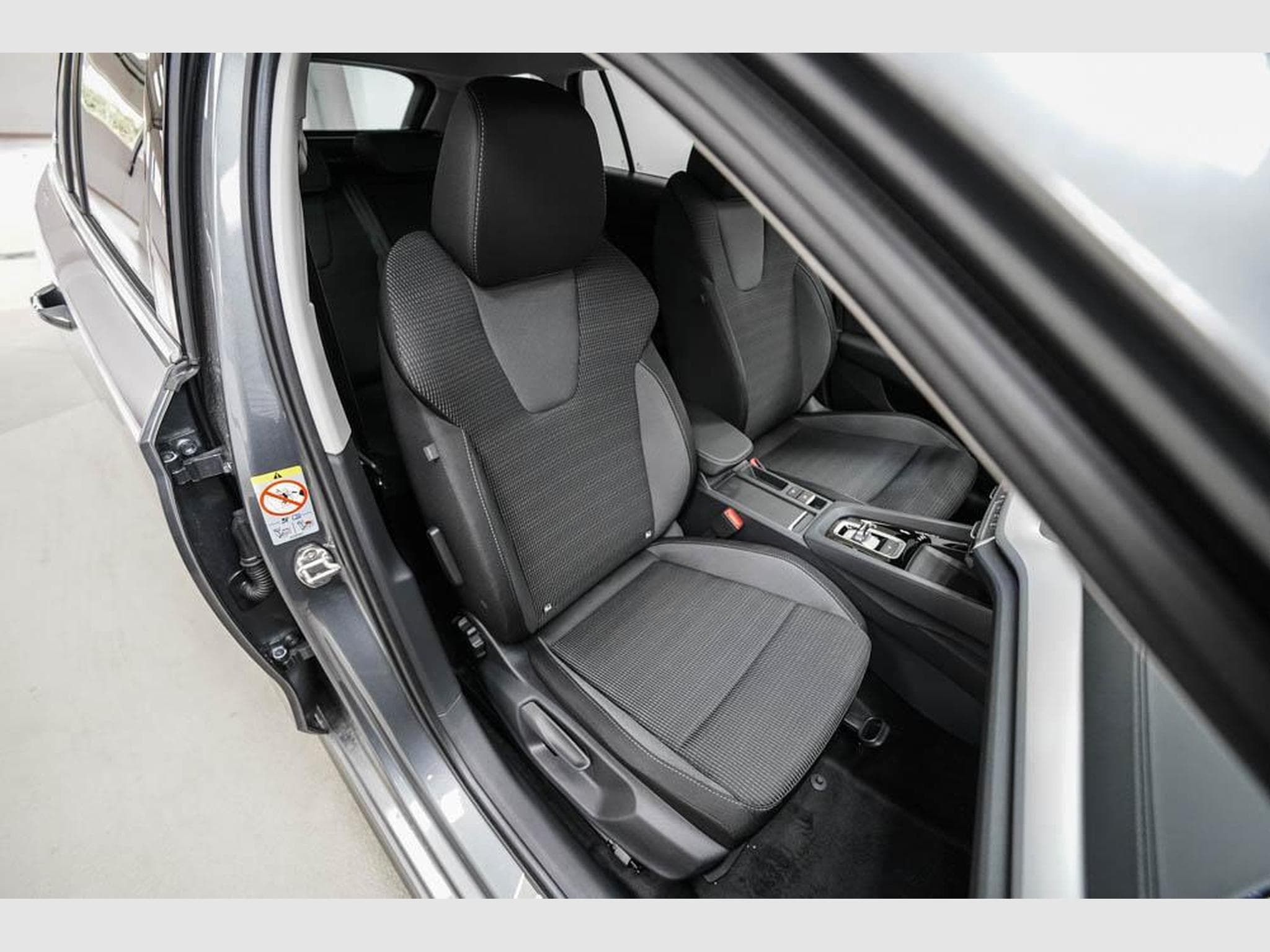 Skoda Octavia Kombi 1,5 TSI (2026) - Foto 22