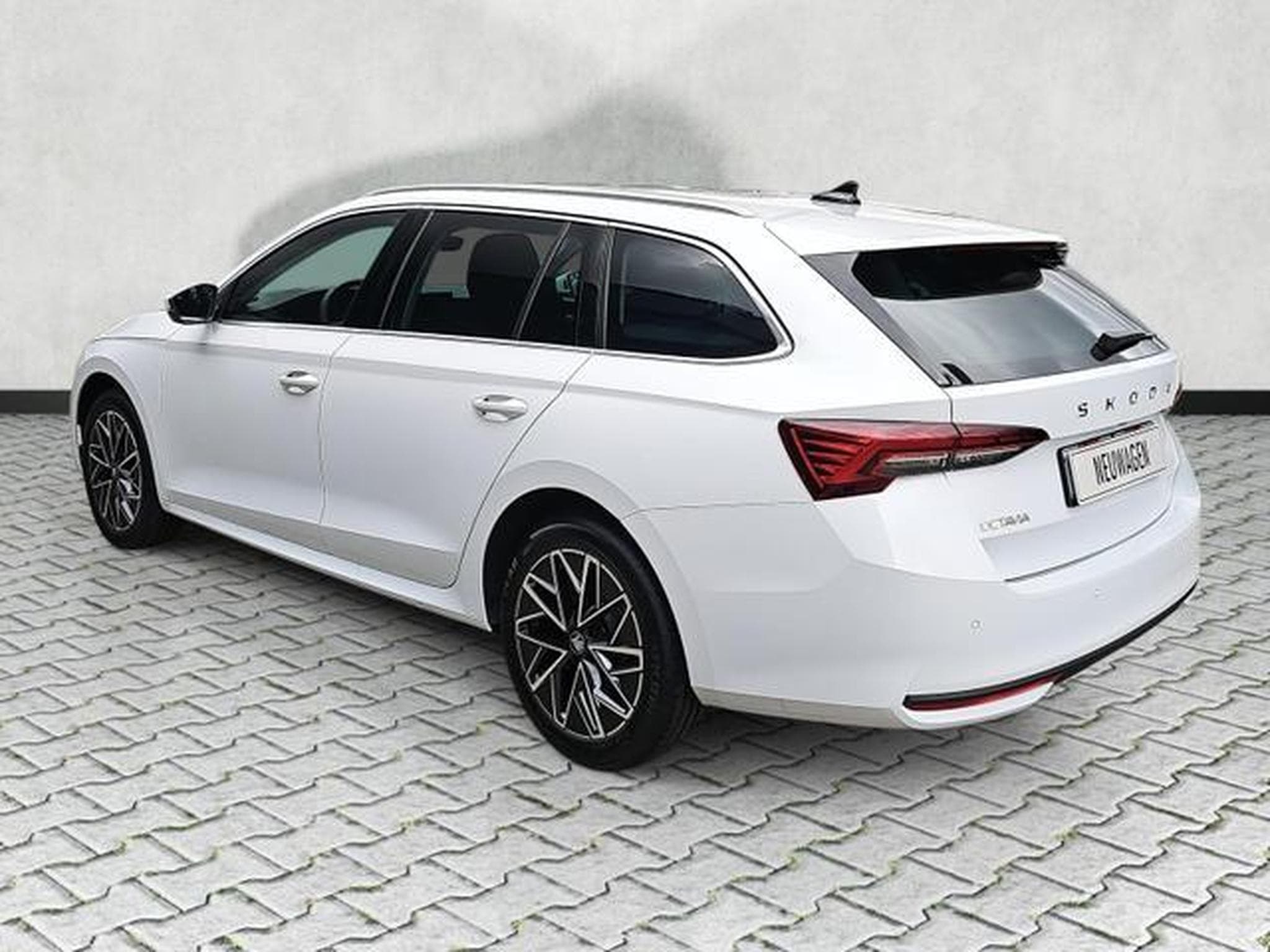 Skoda Octavia 2.0 TDI 110 kW Selection (2026) - Photo 5