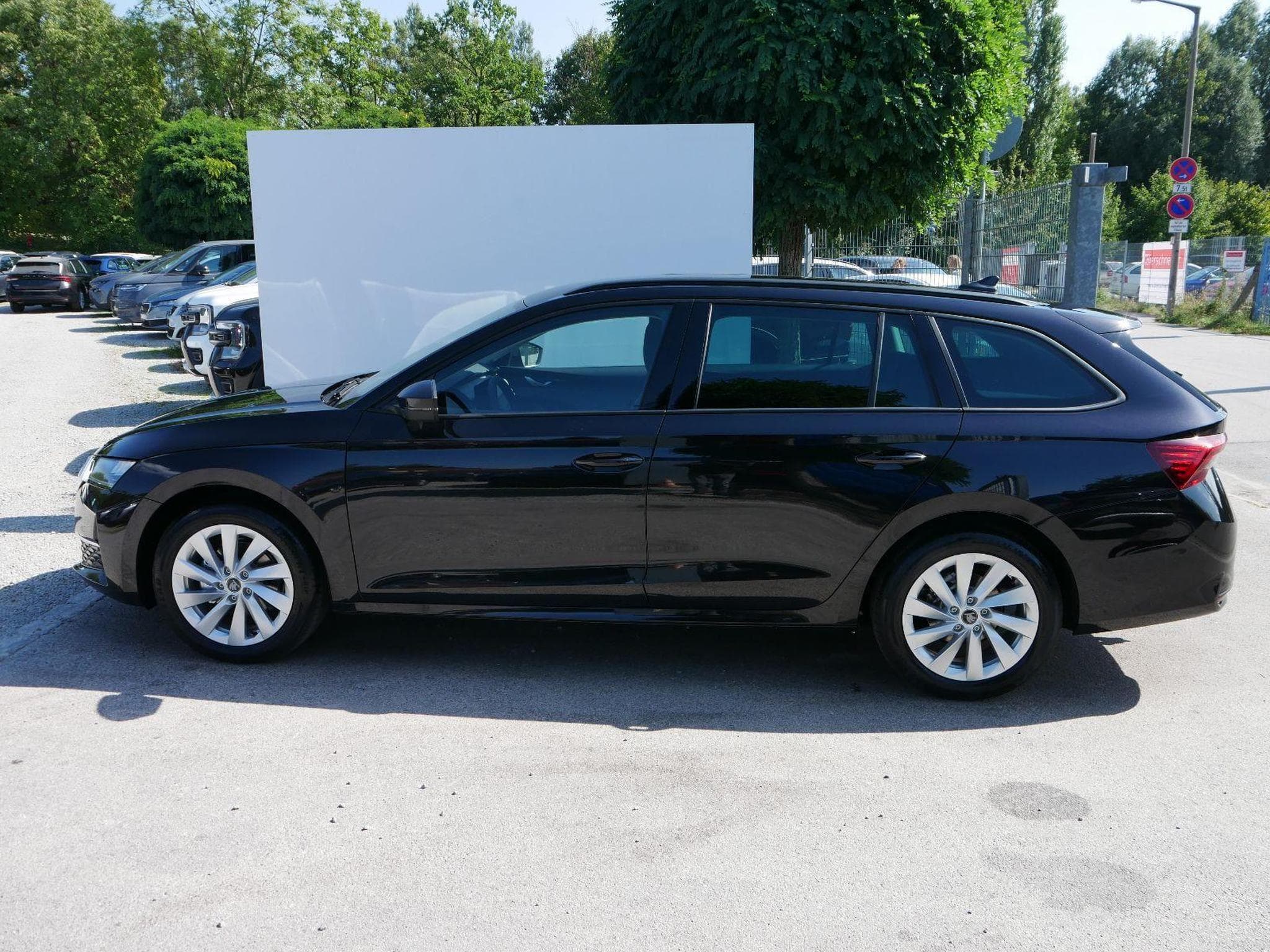Skoda Octavia Selection (2026) - Photo 4