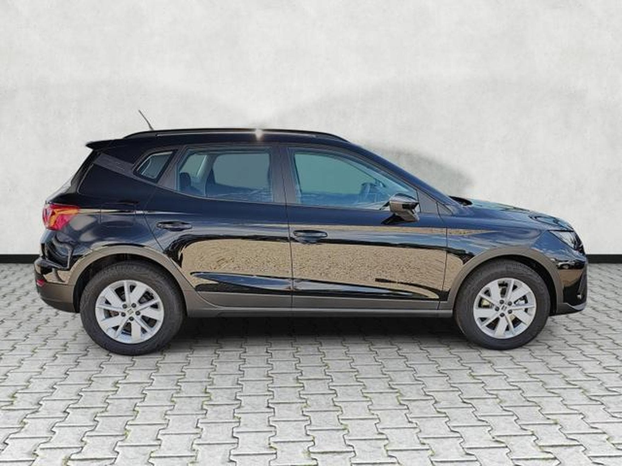 Seat Arona 1.0 TSI 70 kW Style (2026) - Photo 8