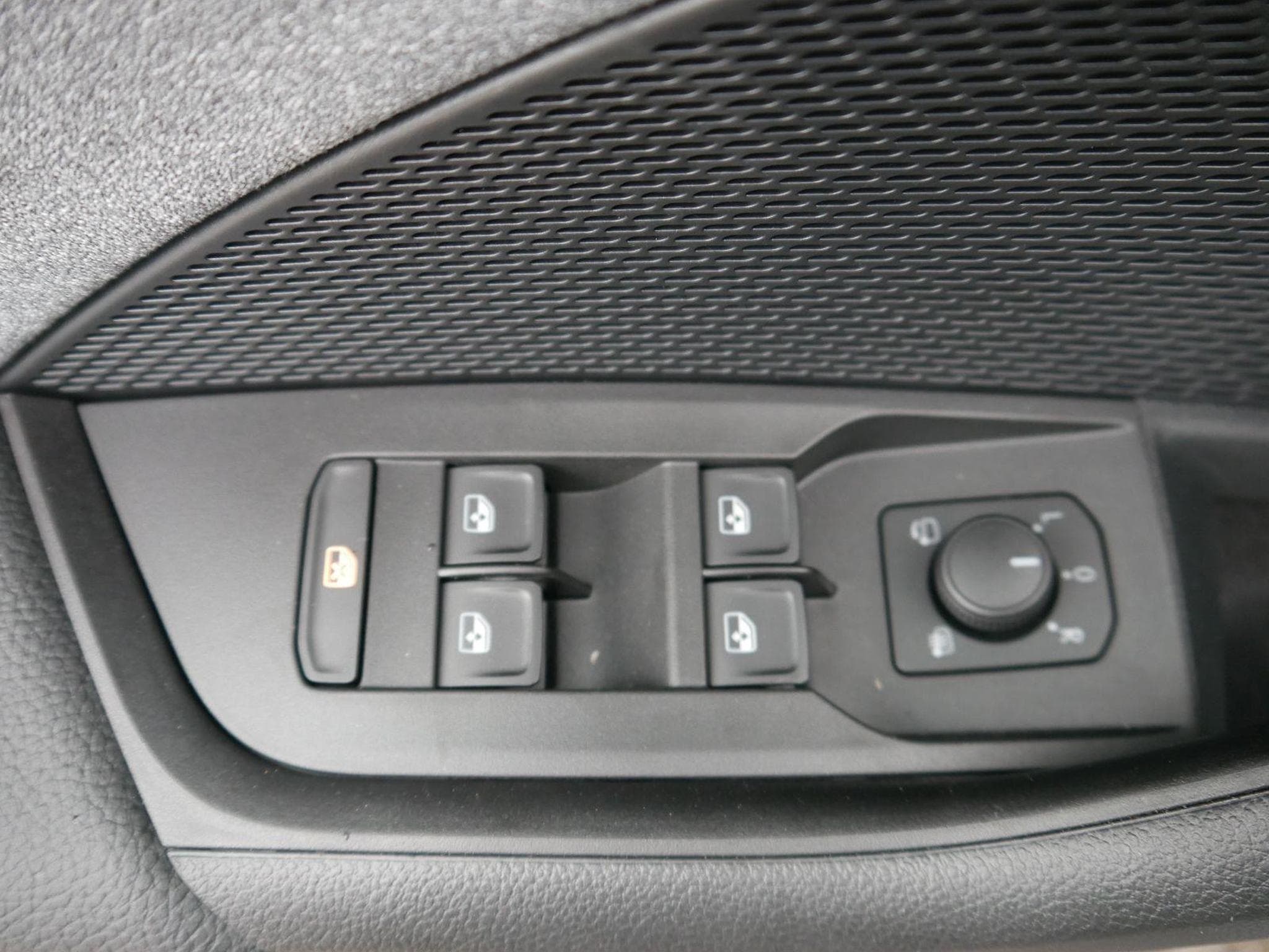 Skoda Octavia Selection (2026) - Photo 9