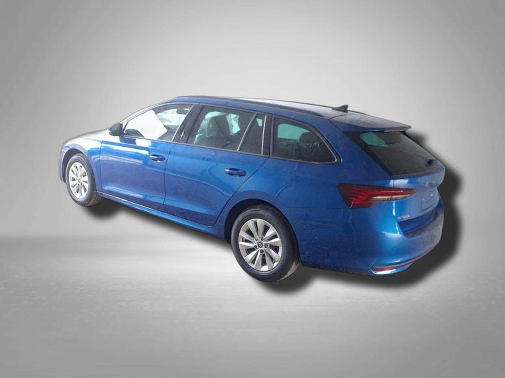 Skoda Octavia Selection 1.5 eTSI 7-Gang-DSG (2026) - Foto 2