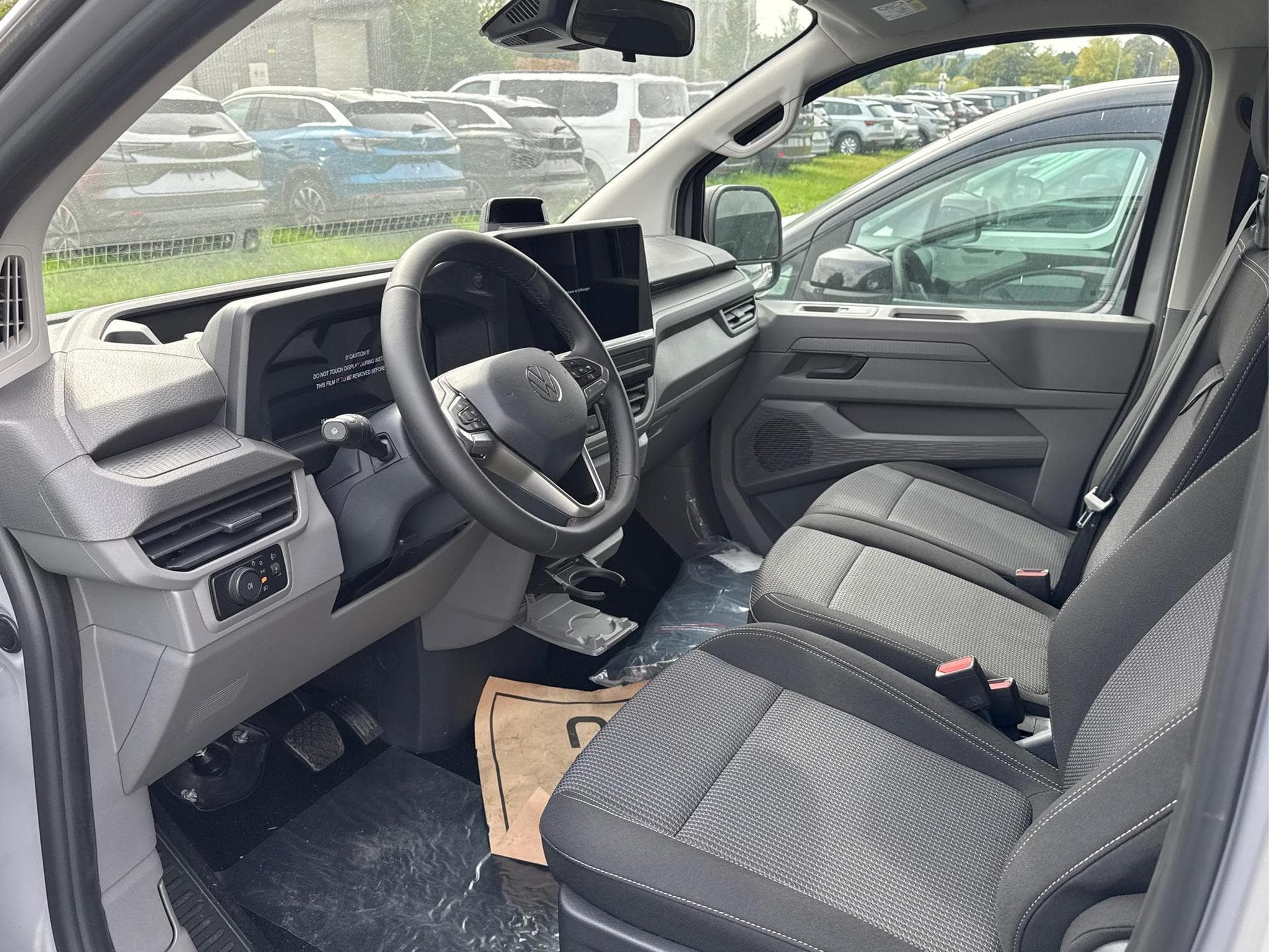 VW T7 Basis (2026) - Photo 13