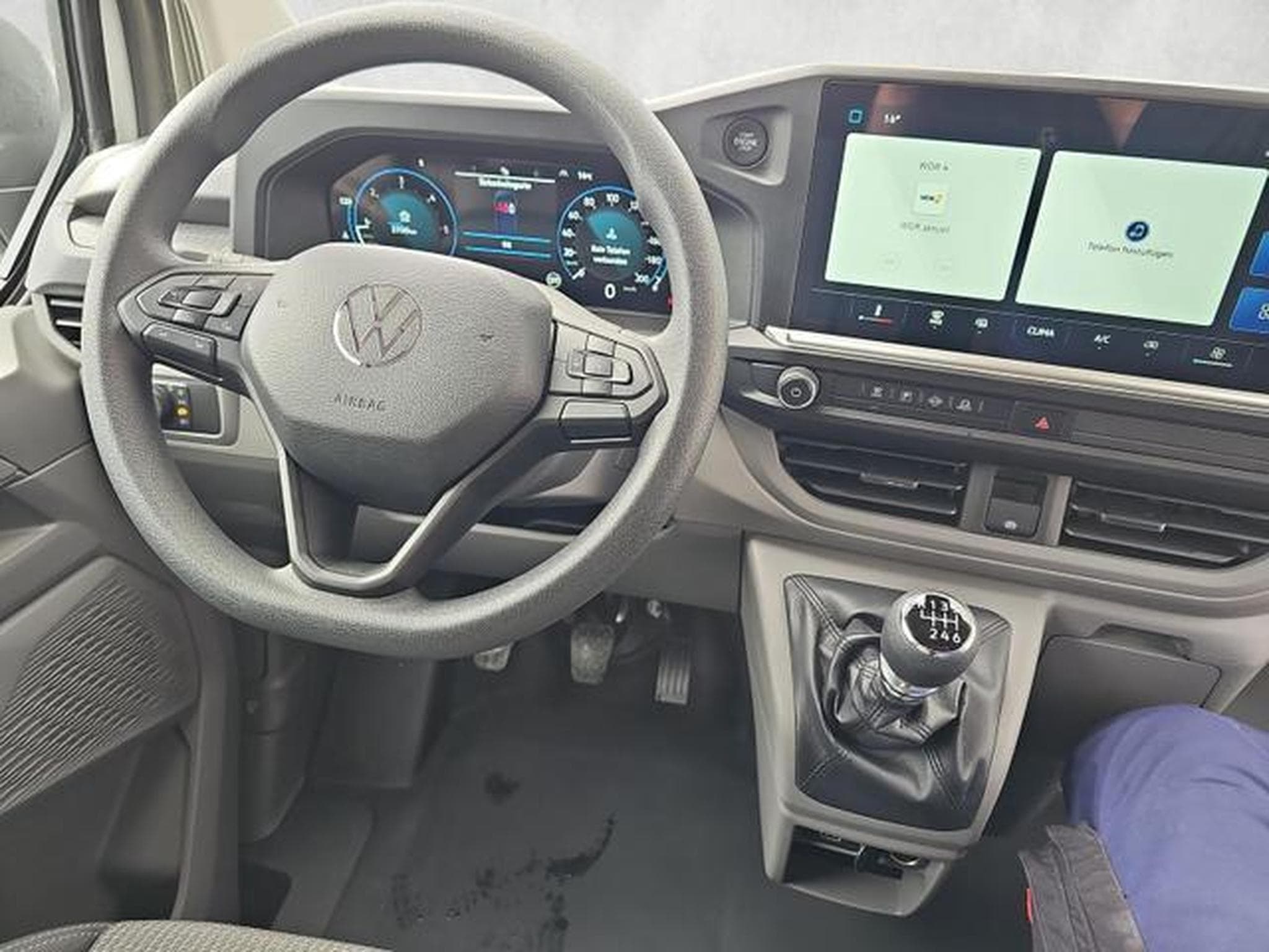 VW T7 2.0 TDI 81 kW KR (2026) - Foto 11