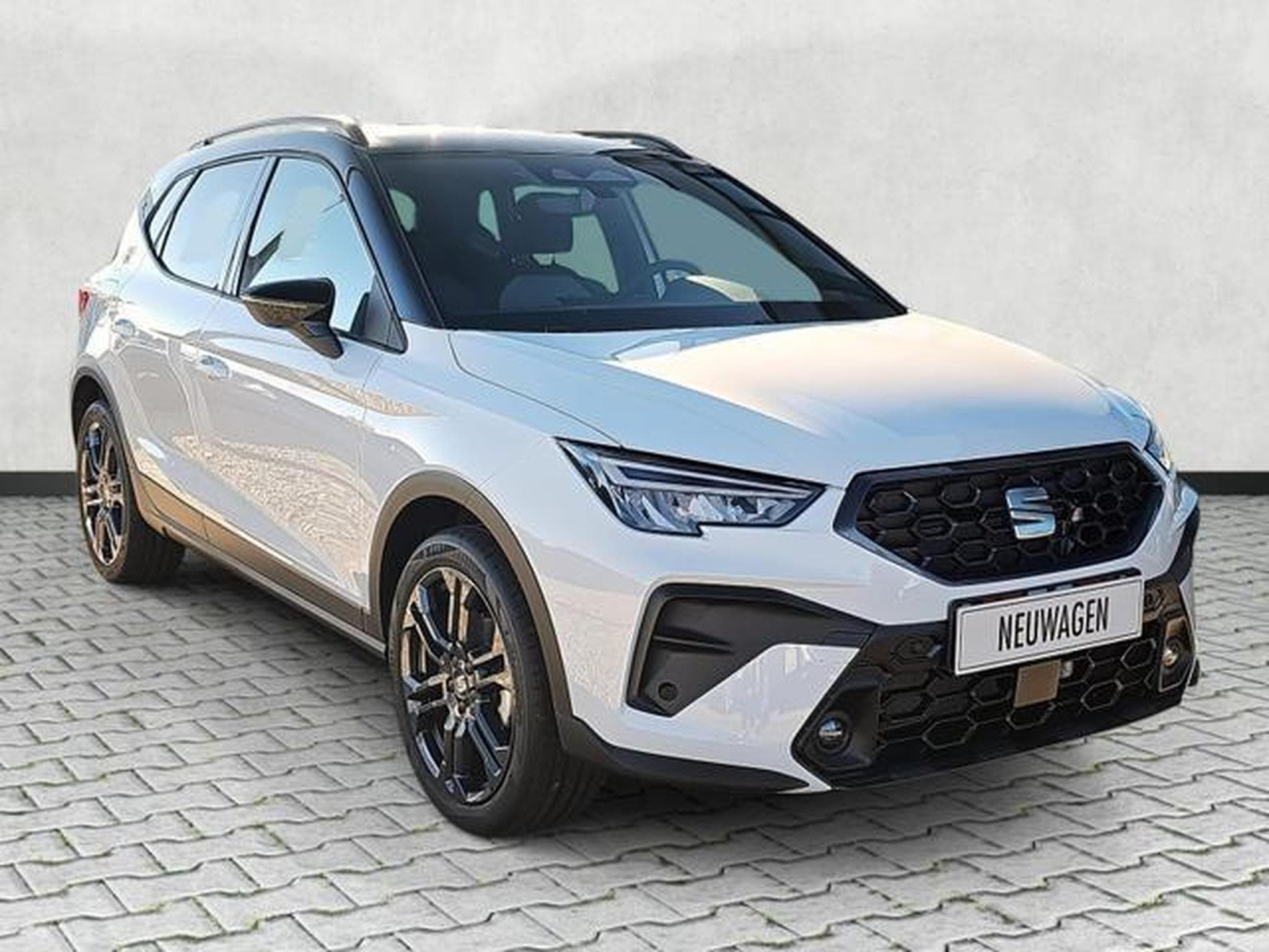 Seat Arona 1.0 TSI 85 kW FR (2026) - Photo 1