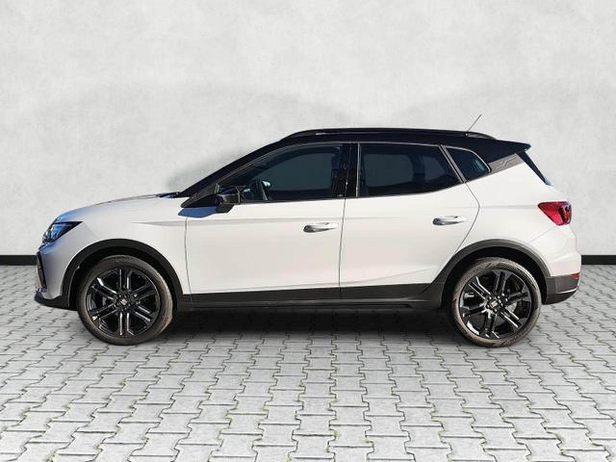 Seat Arona 1.0 TSI 85 kW FR (2026) - Photo 4