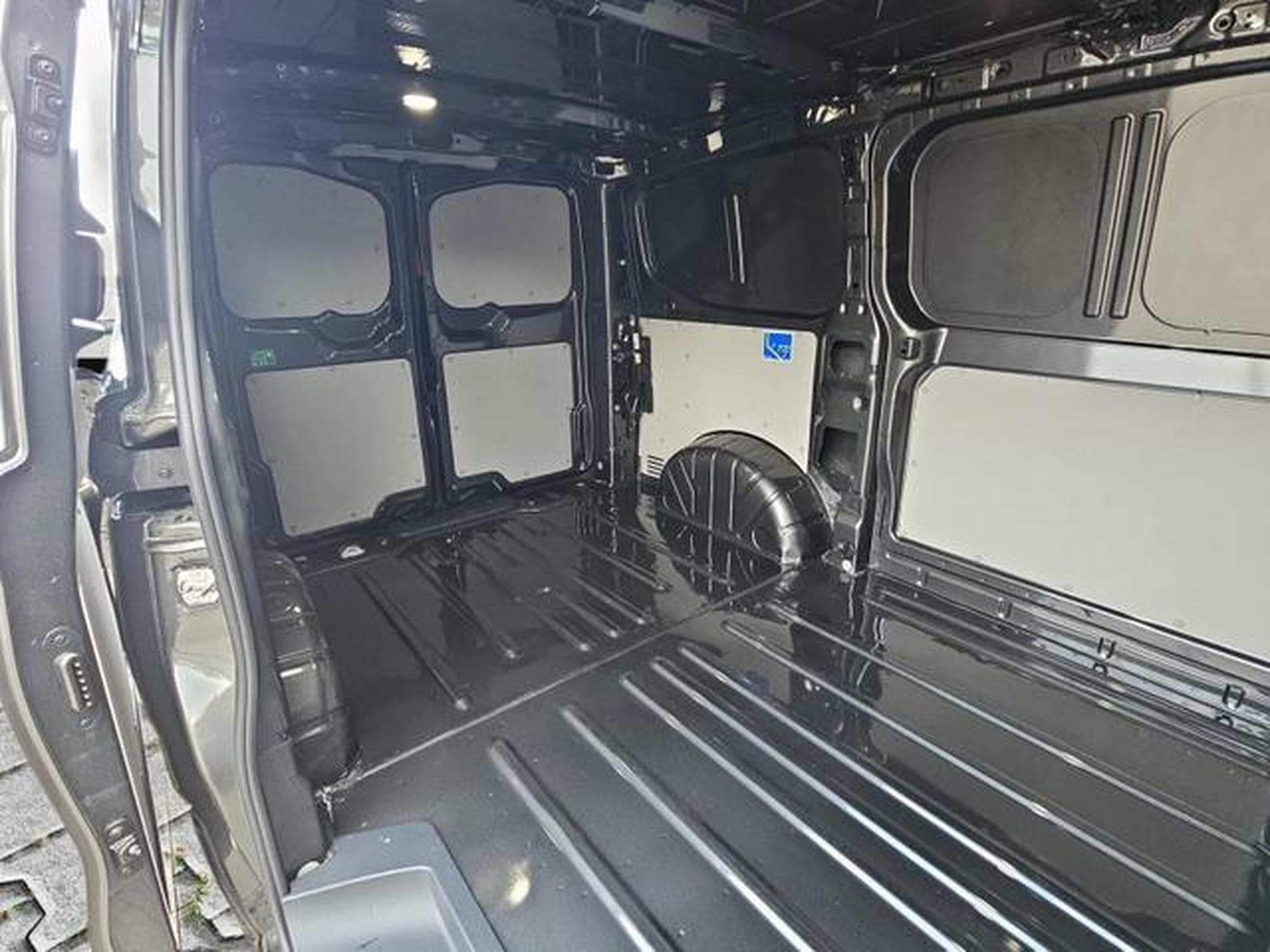 VW T7 2.0 TDI 110 kW 4MO KR (2026) - Foto 13