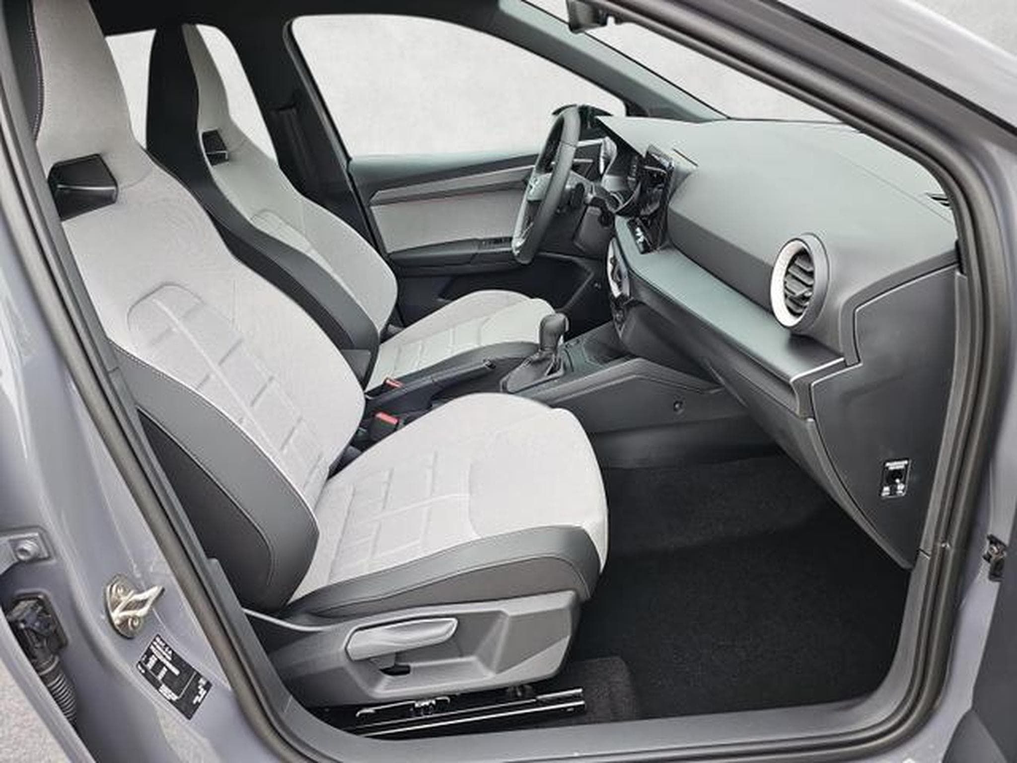 Seat Arona 1.5 TSI 110 kW FR (2026) - Photo 10
