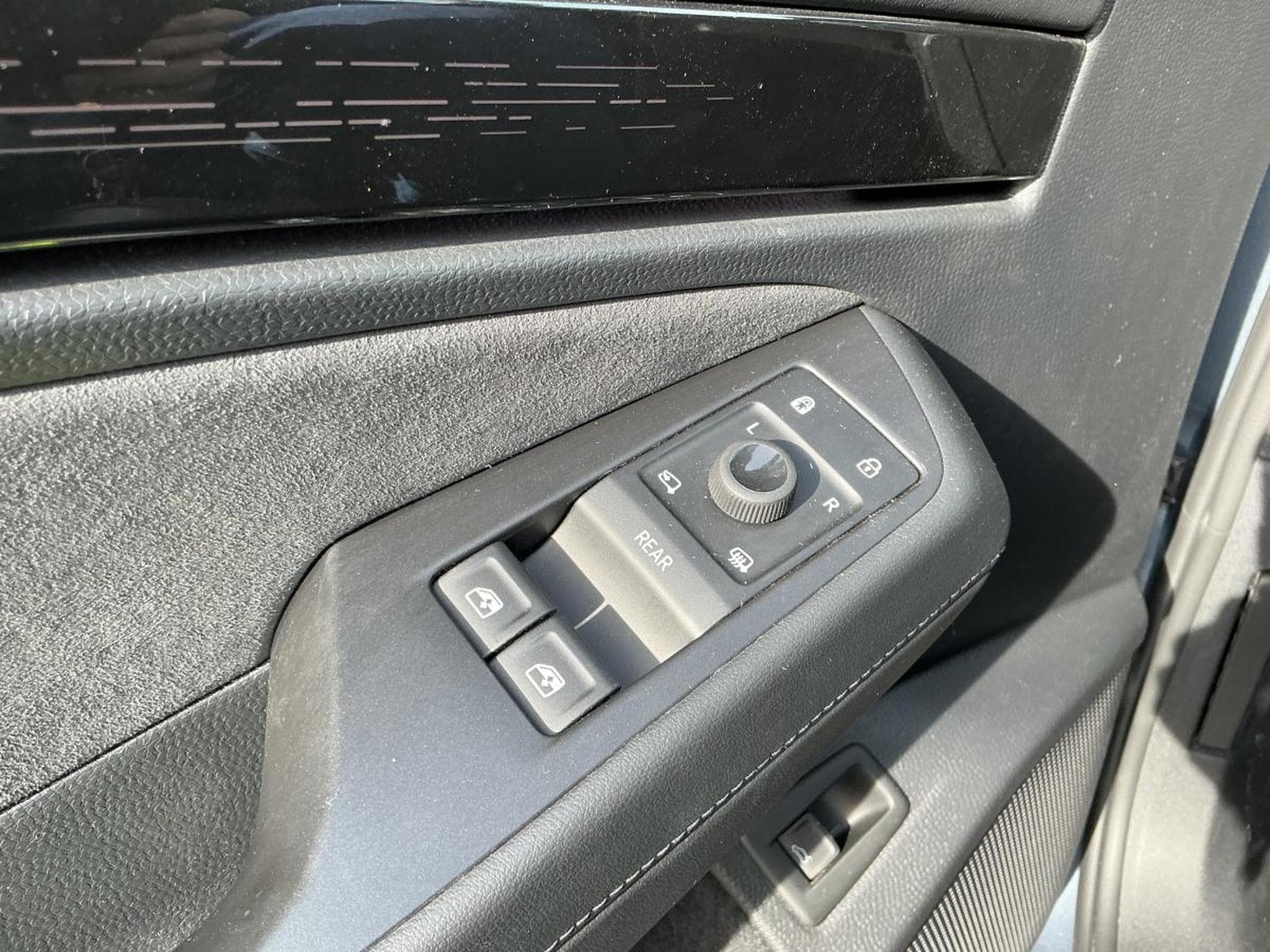 VW ID.7 Pro (2025) - Foto 12