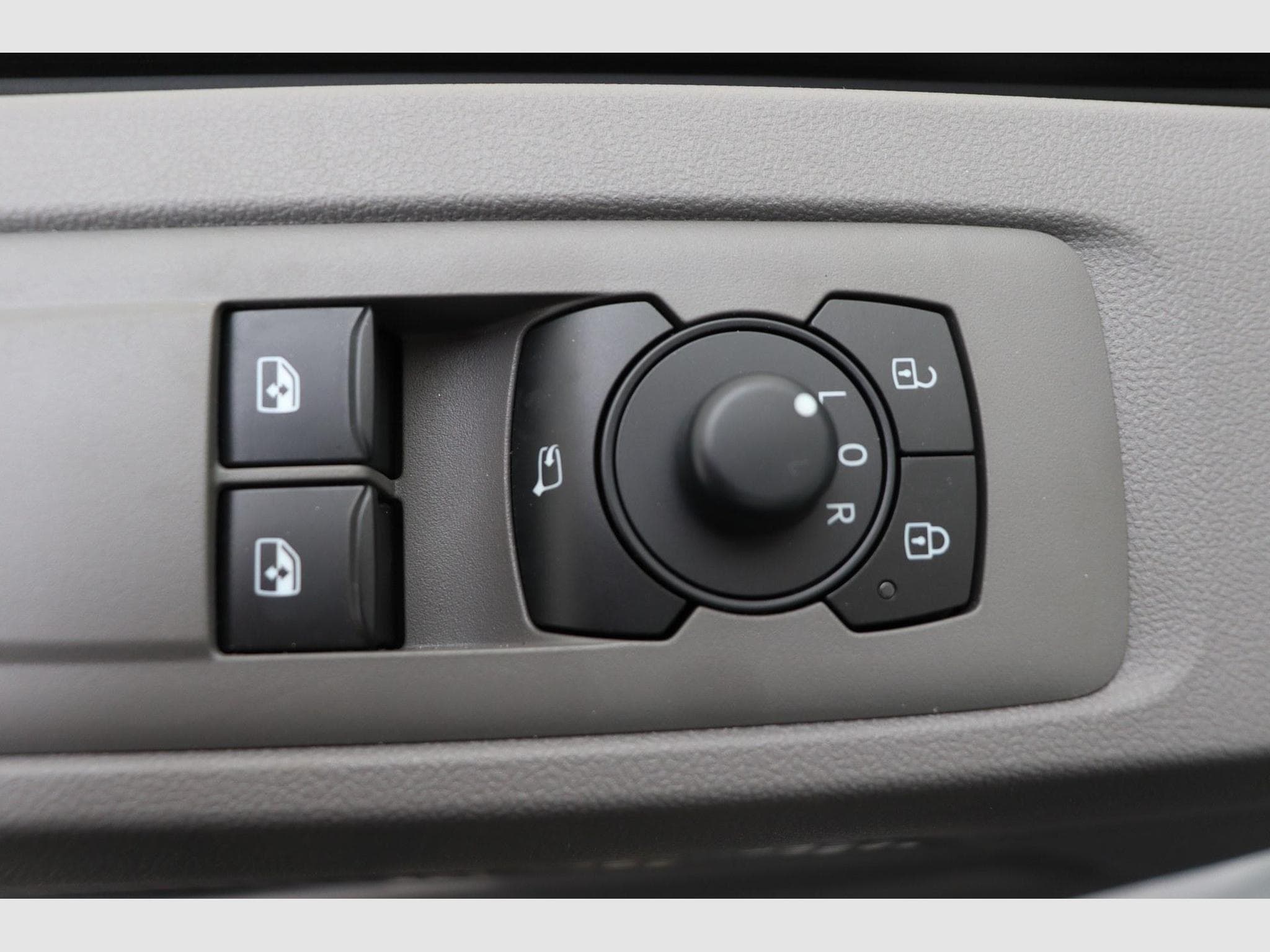 VW T5 Kastenwagen T7 Fourgon 3100 mm (2026) - Foto 16