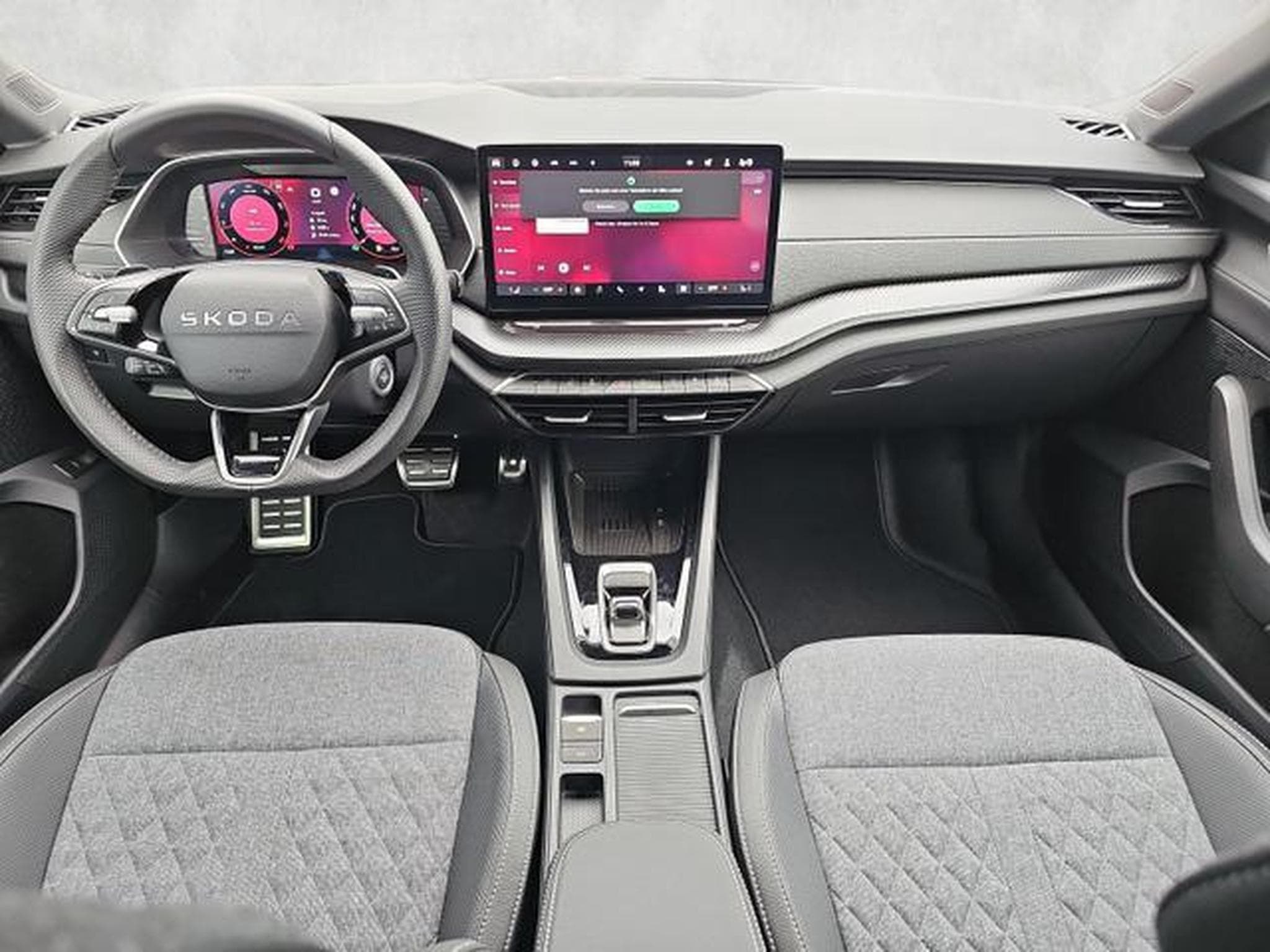 Skoda Octavia 1.5 TSI mHEV 110 kW Sportline (2026) - Photo 11