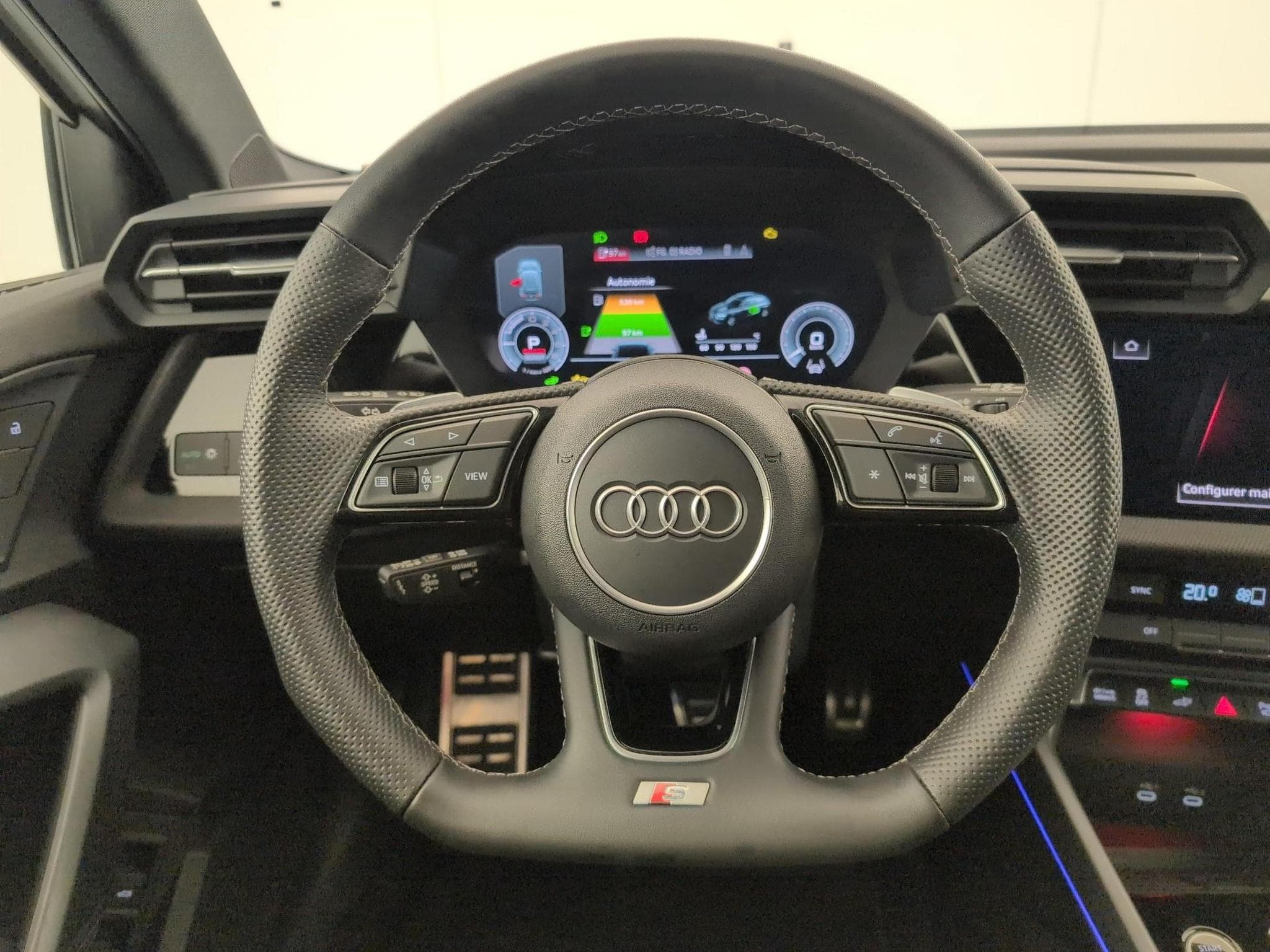 Audi A3 S line (2025) - Photo 14