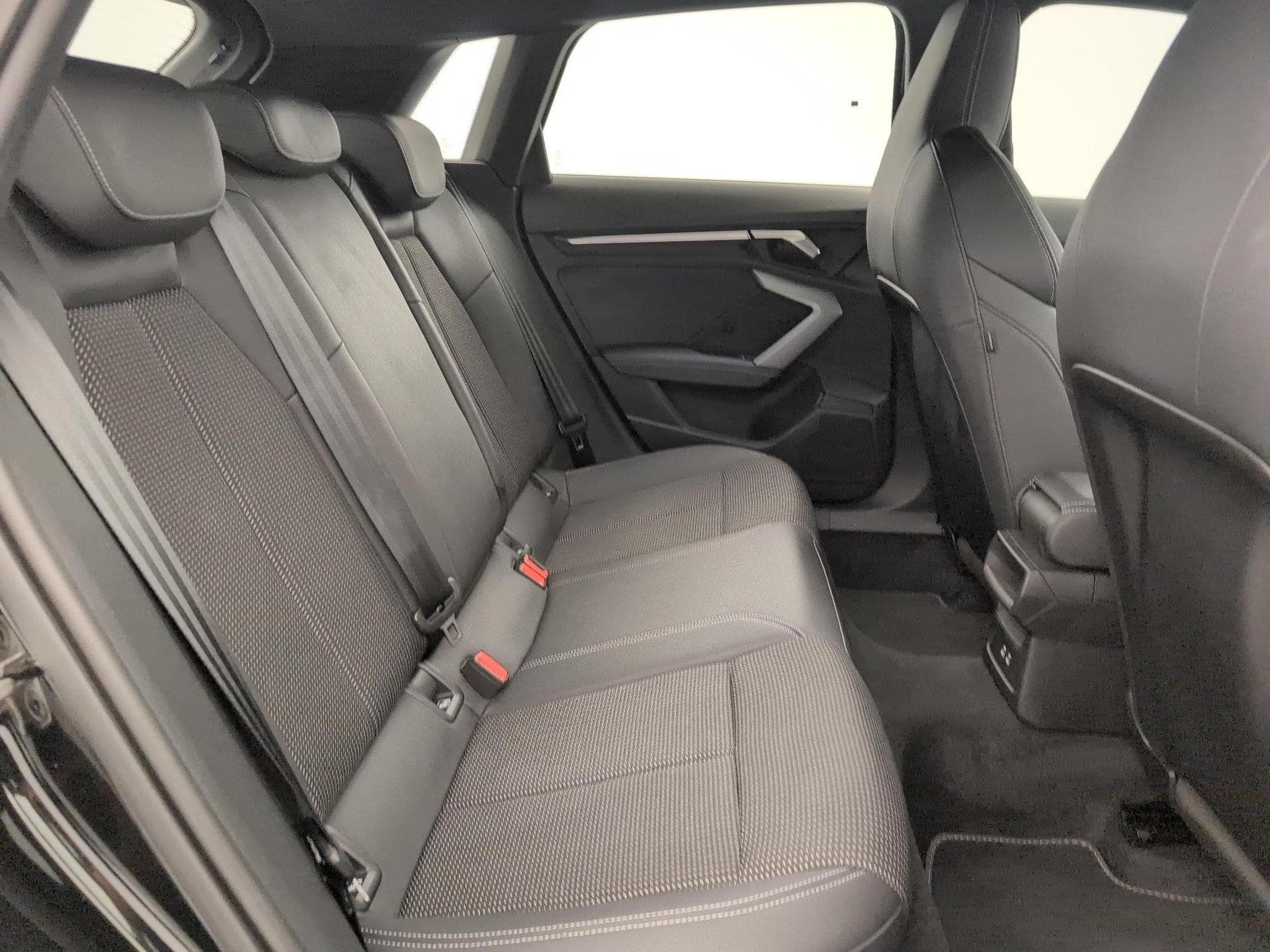 Audi A3 S line (2025) - Photo 10