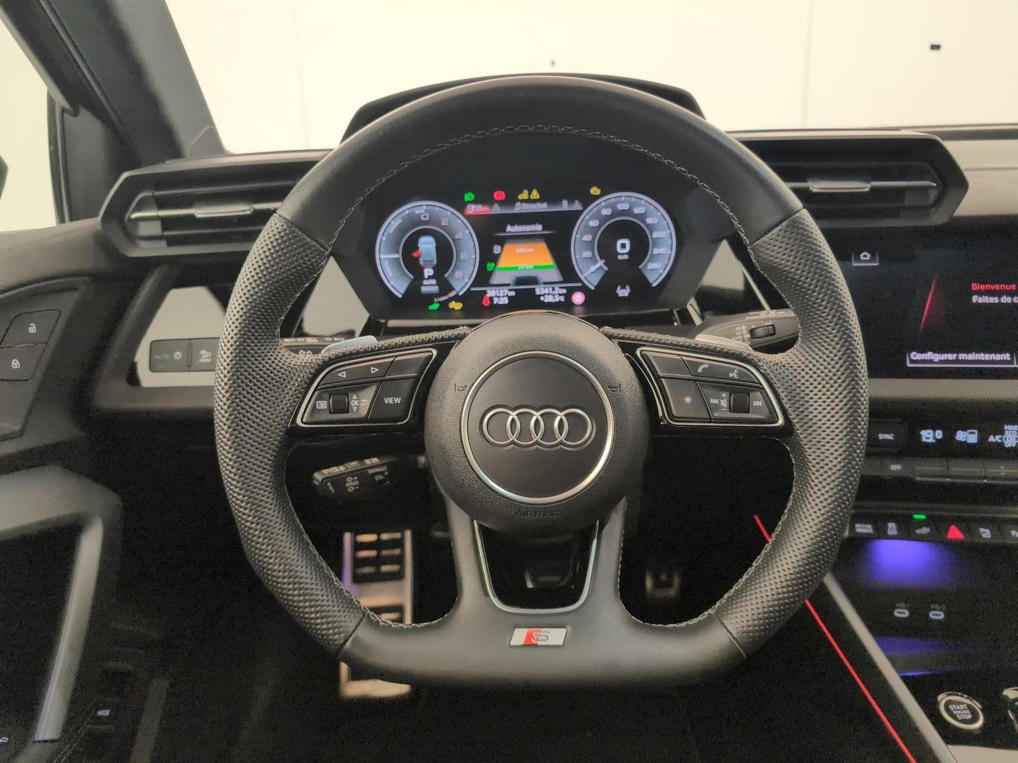 Audi A3 S line (2025) - Photo 14