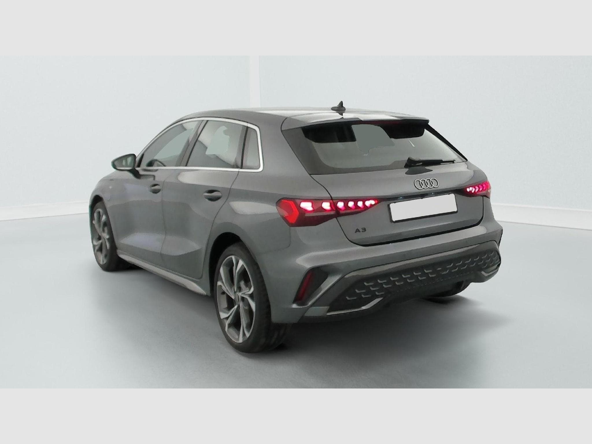 Audi A3 S line (2025) - Photo 5