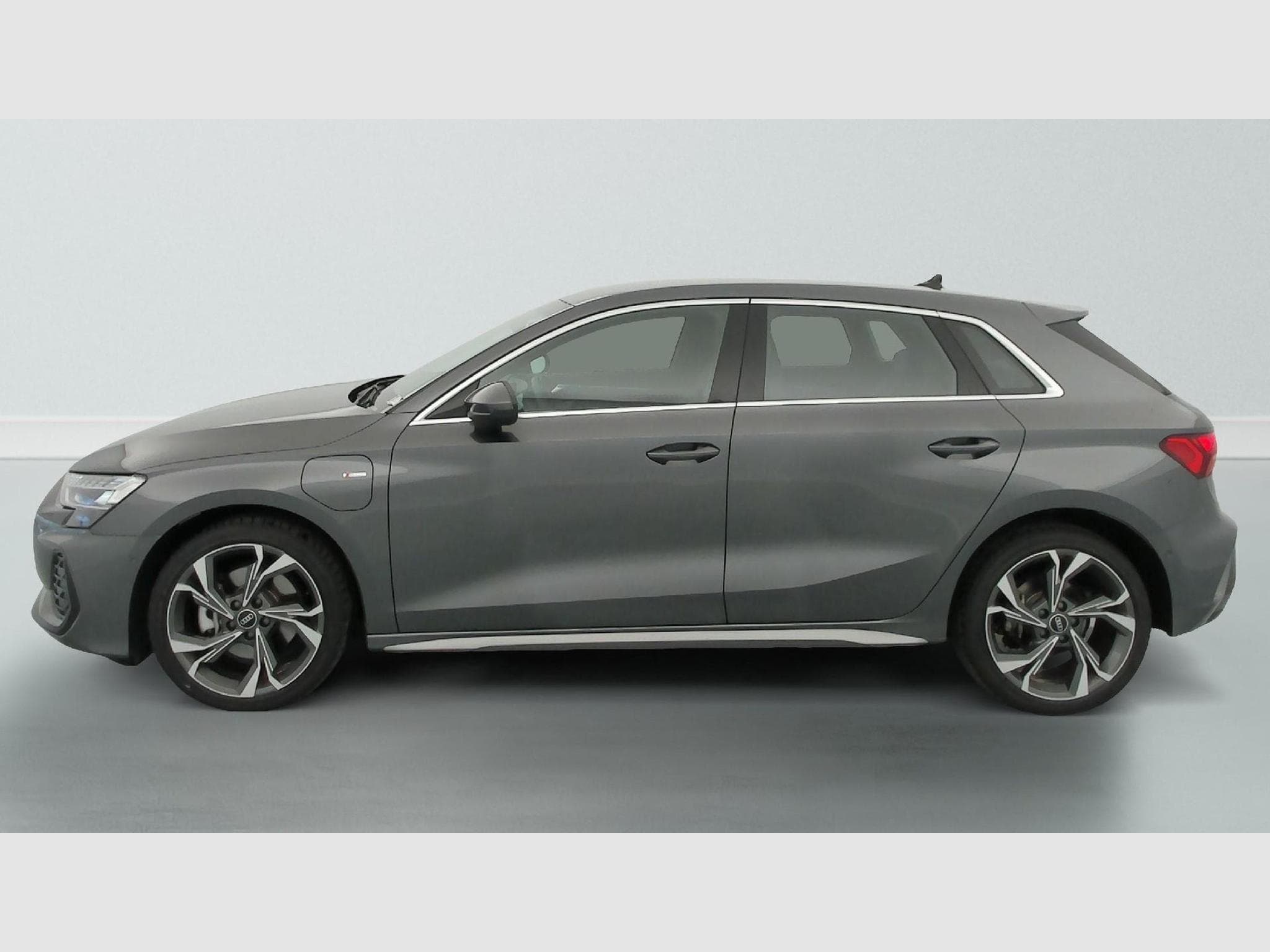 Audi A3 S line (2025) - Photo 4