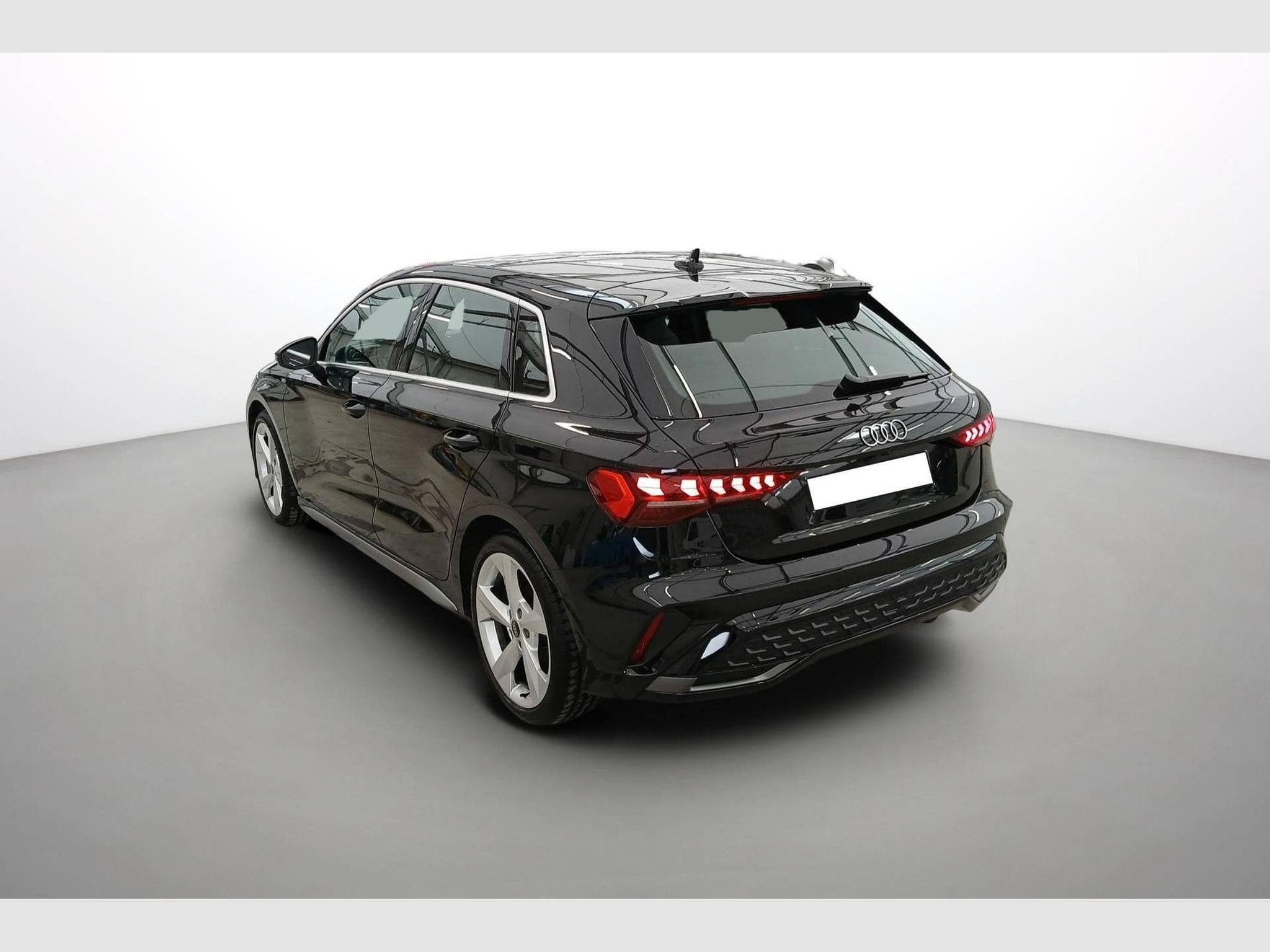 Audi A3 S line (2025) - Photo 3