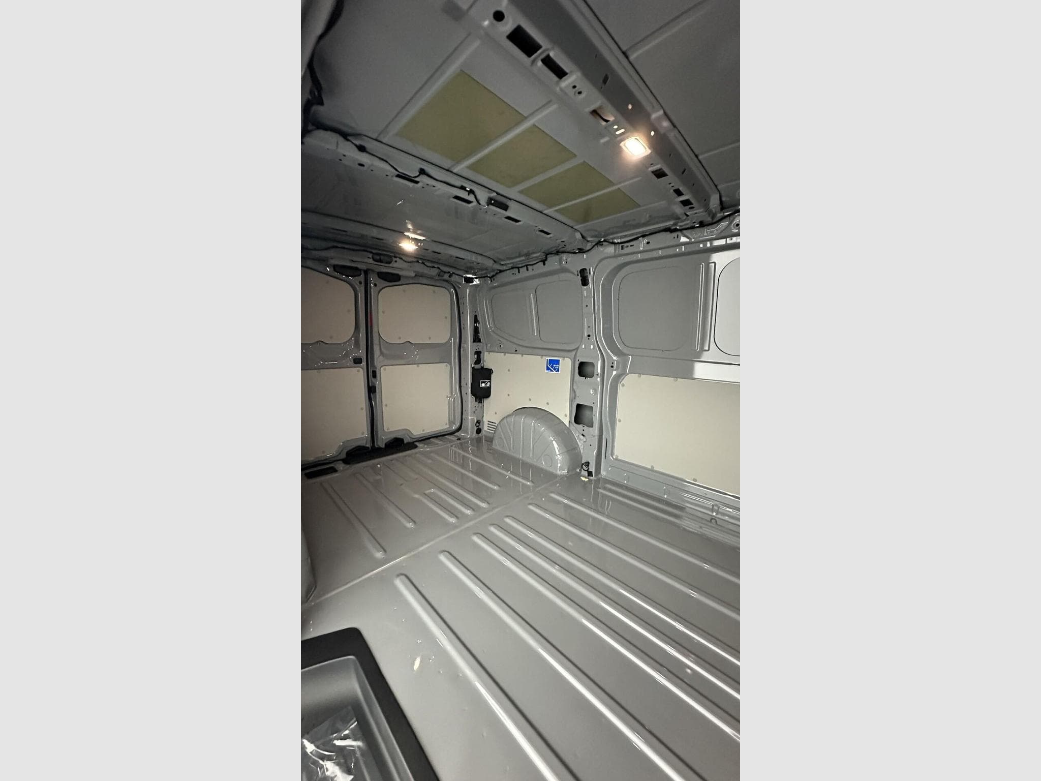VW T5 Kastenwagen Business T7 L1 (2025) - Foto 8