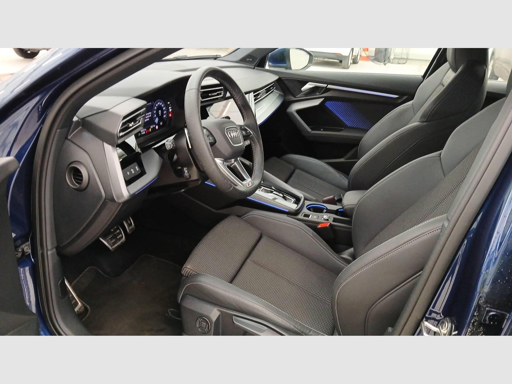 Audi A3 S line (2025) - Photo 8