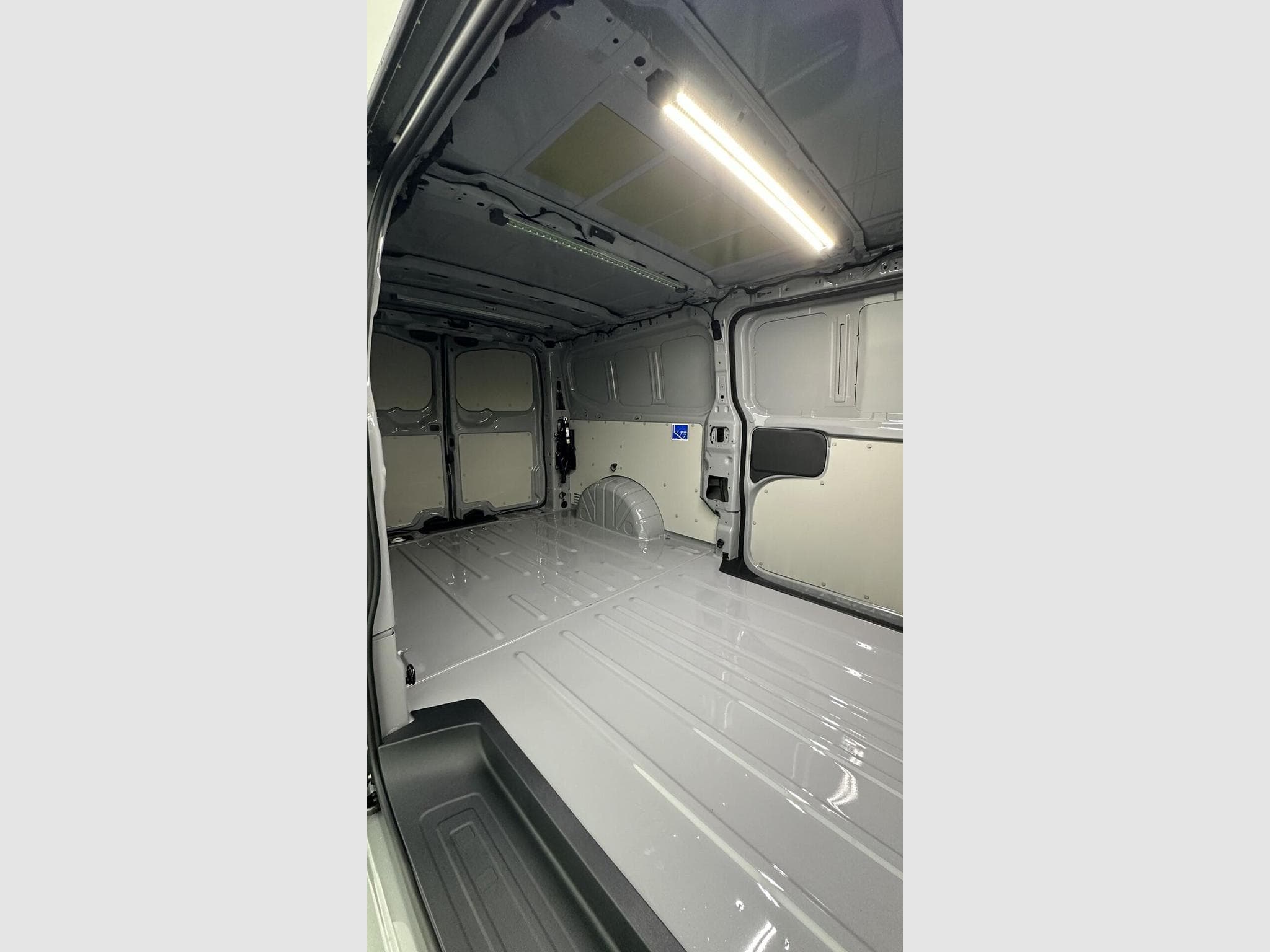 VW T5 Kastenwagen Business T7 L2H1 (2026) - Foto 8