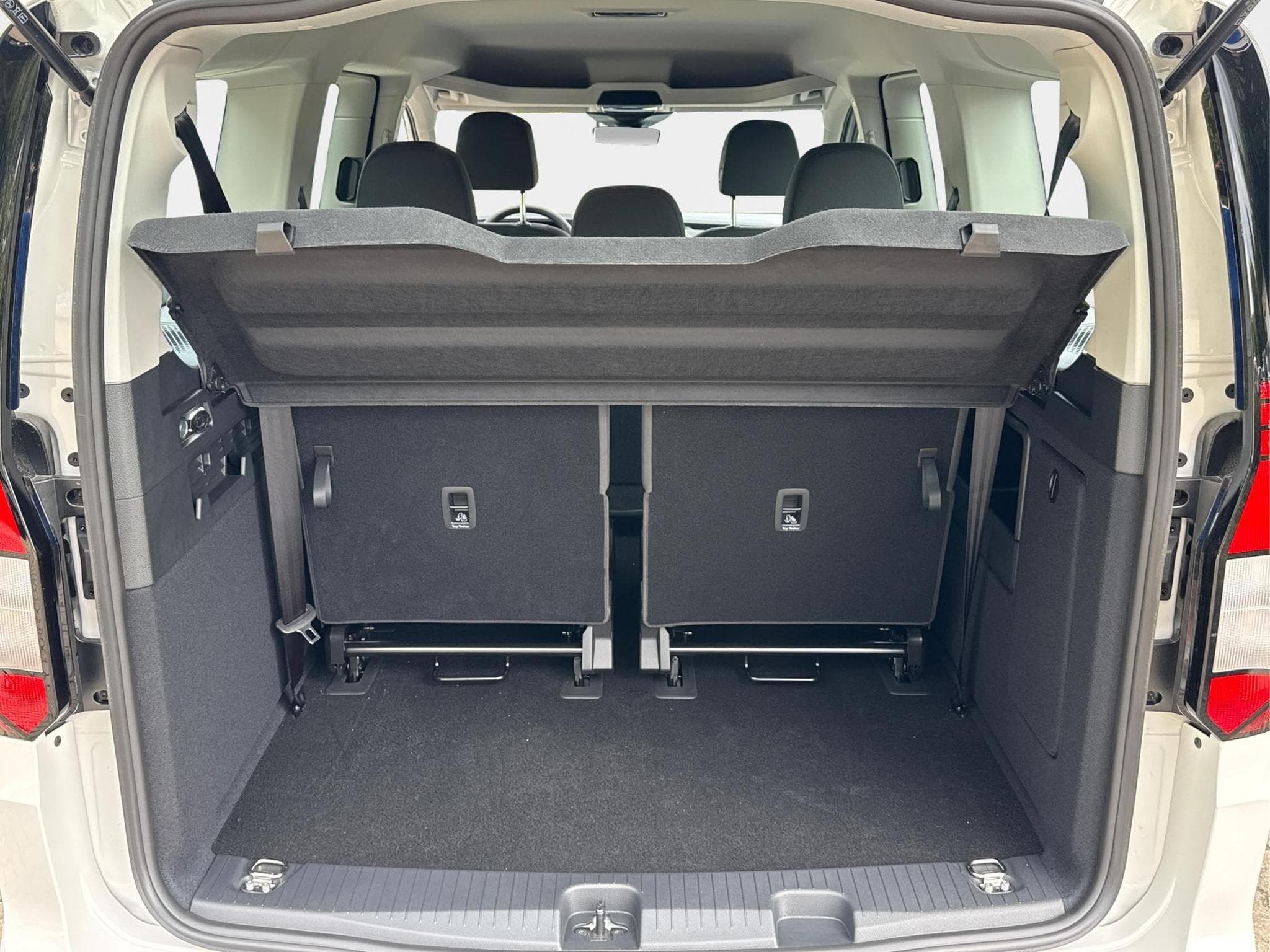 VW Caddy Caddy Maxi (2026) - Photo 10