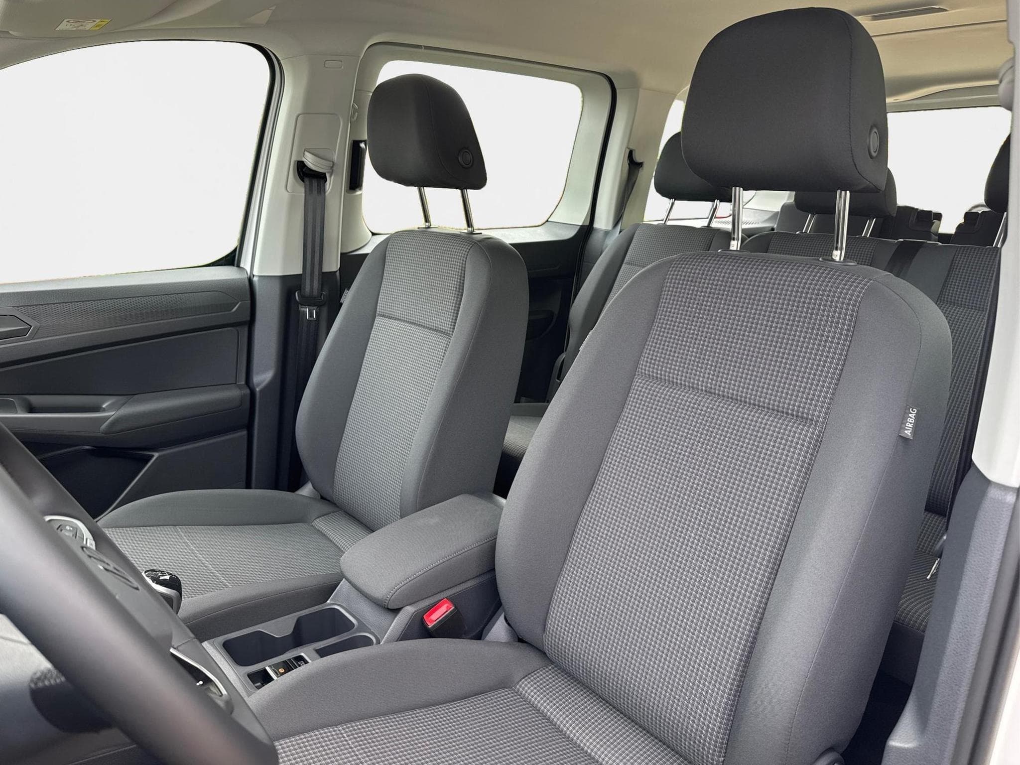 VW Caddy Caddy Maxi (2026) - Photo 13