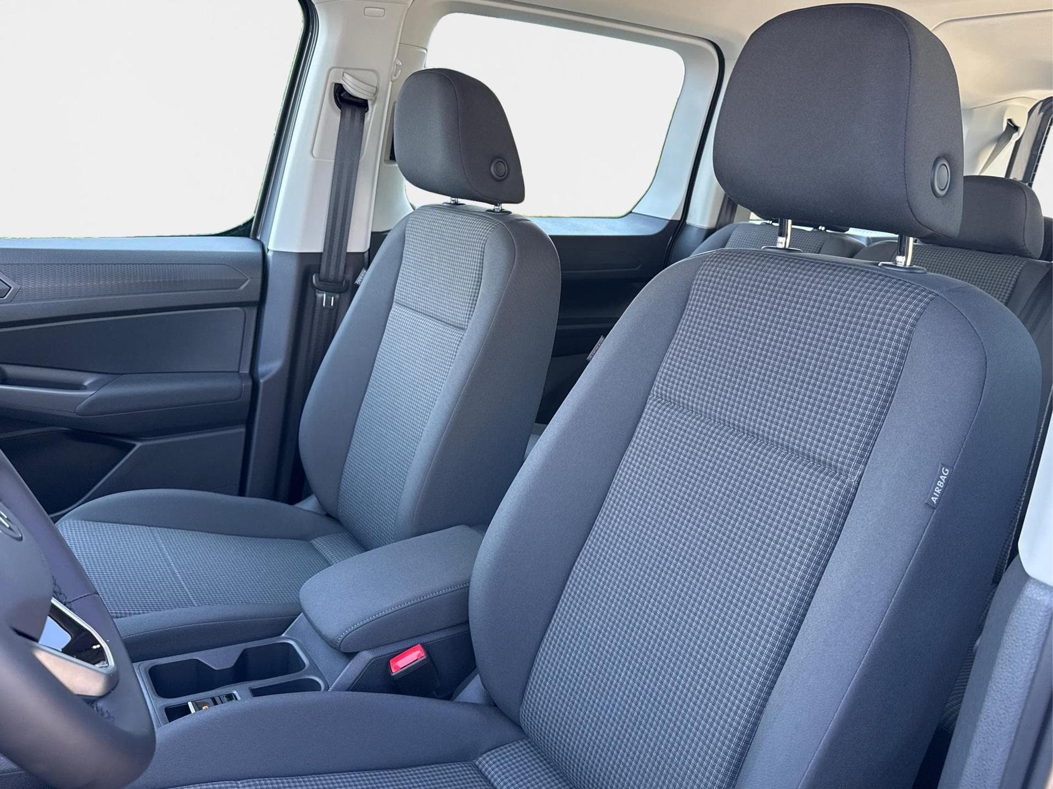 VW Caddy Caddy Maxi (2026) - Photo 21