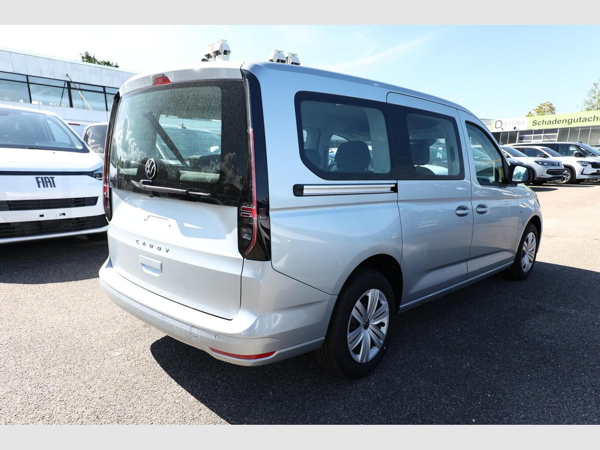VW Caddy Life 7S LED (2026) - Photo 3
