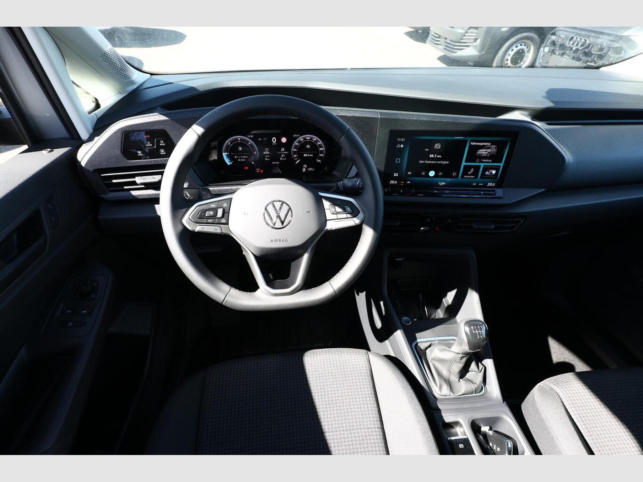 VW Caddy Life 7S LED (2026) - Photo 7