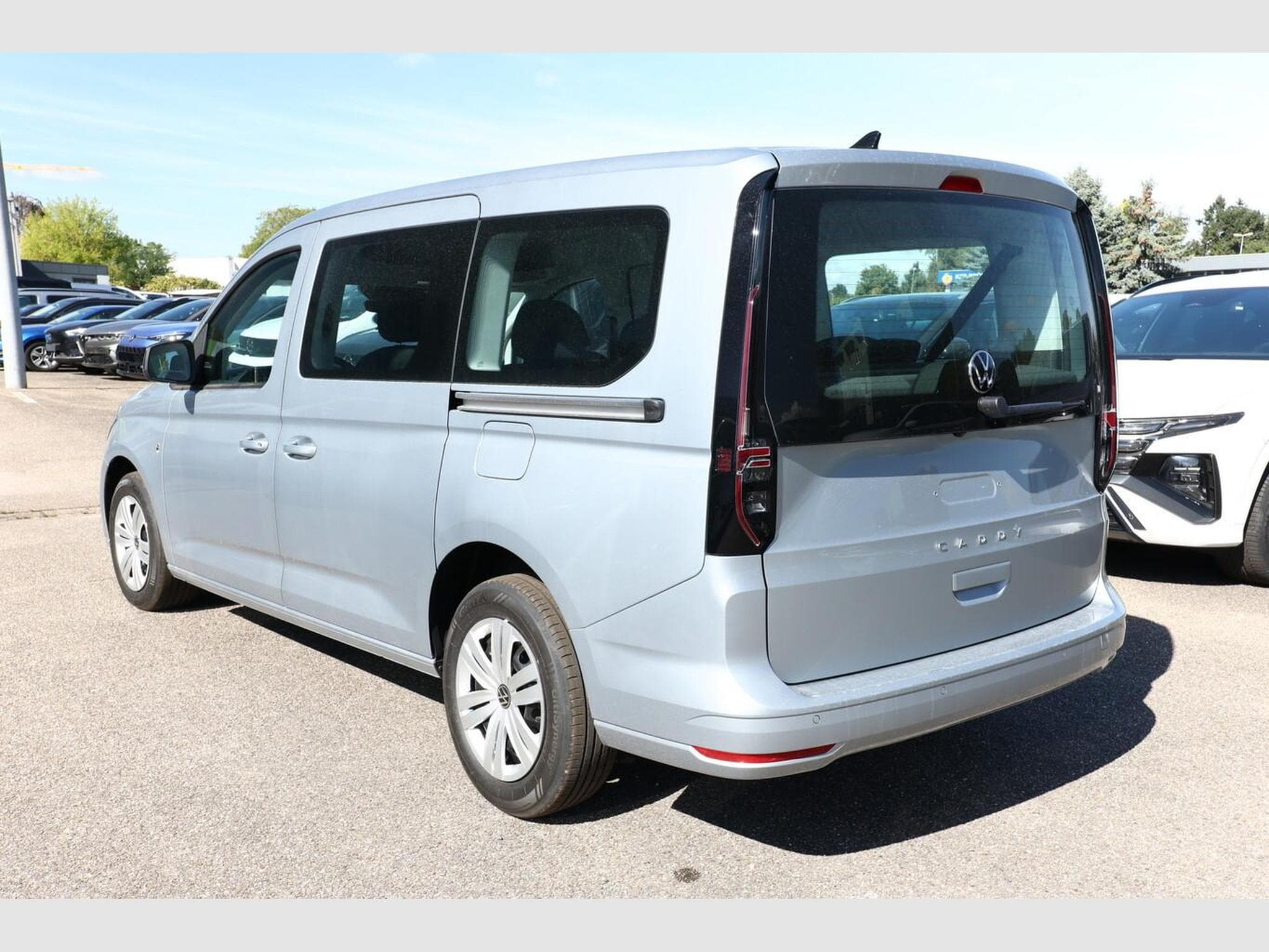VW Caddy Life 7S LED (2026) - Photo 4